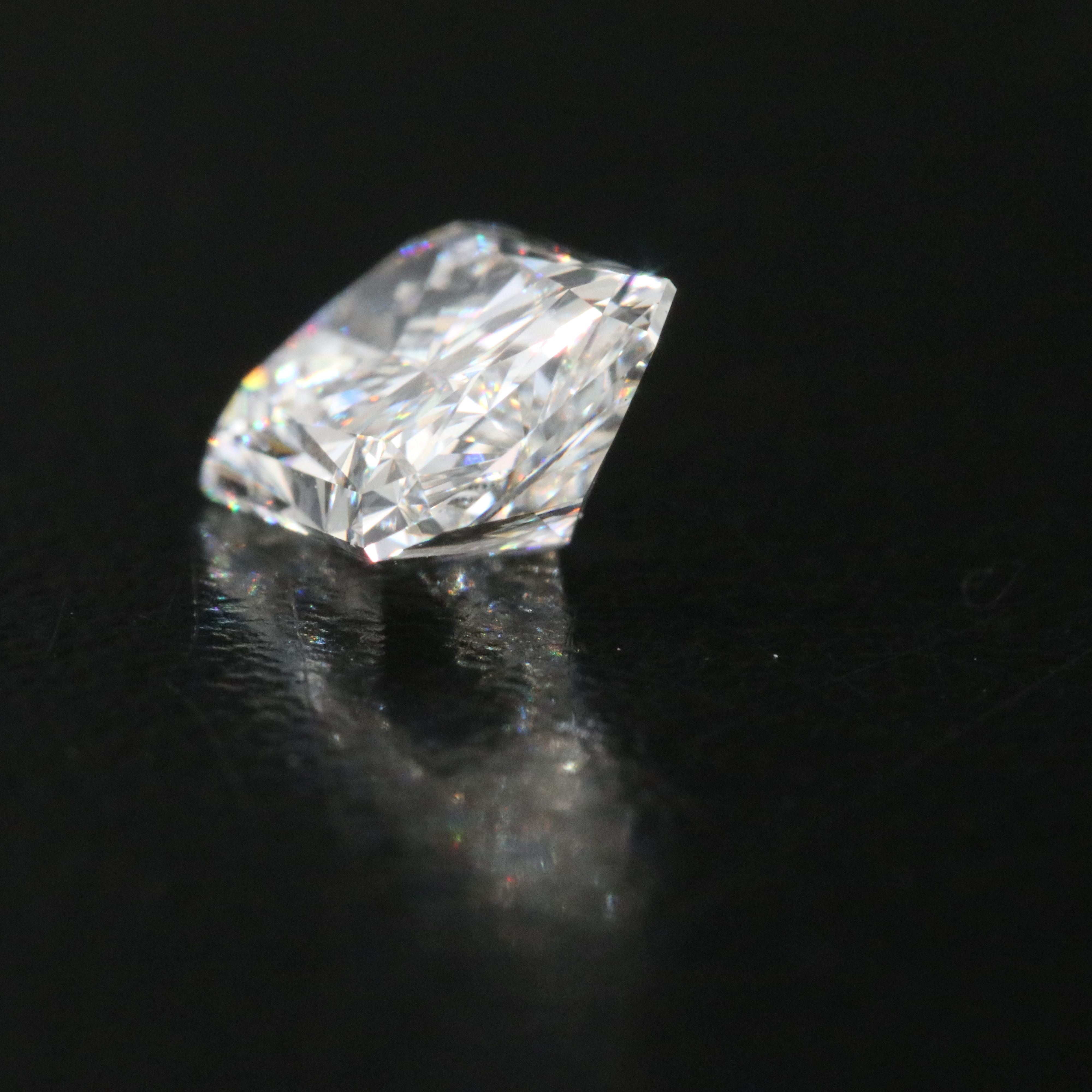 Loose 1.78 CT Lab Grown Diamond with IGI Report