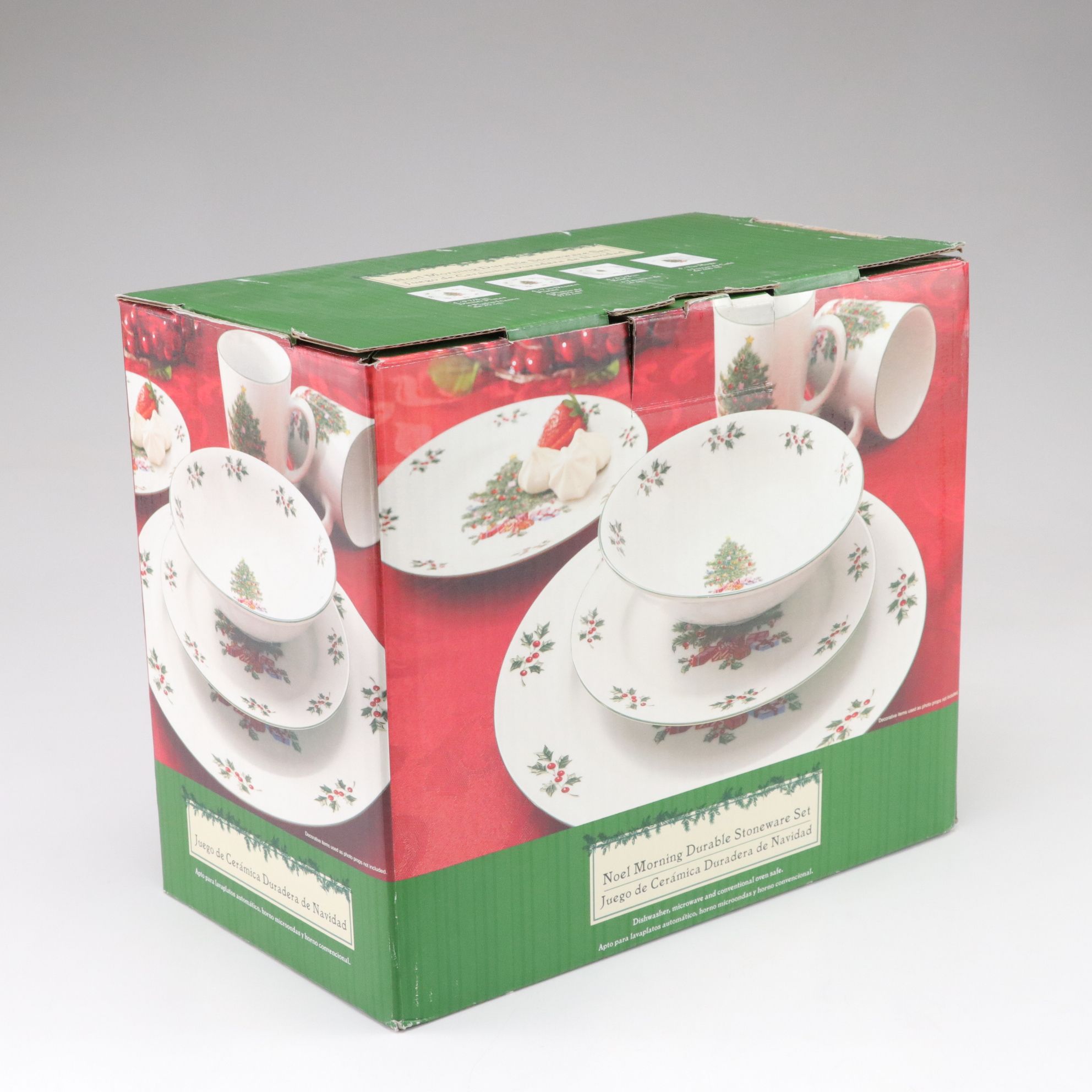 Gibson "Noel Morning" Christmas Dinnerware Set for Eight Diners