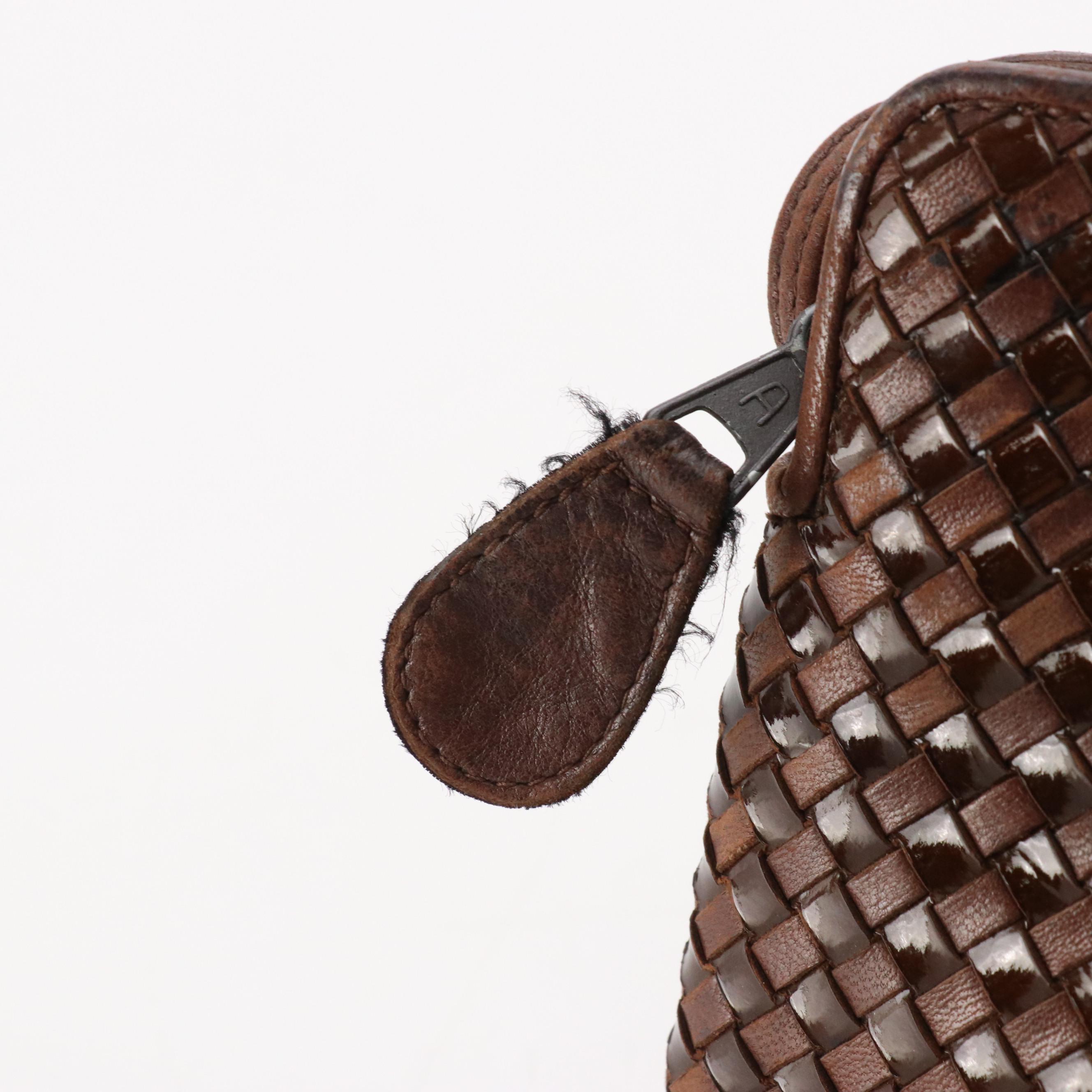 Fendi Crossbody Bag in Brown Woven Leather and Patent Leather