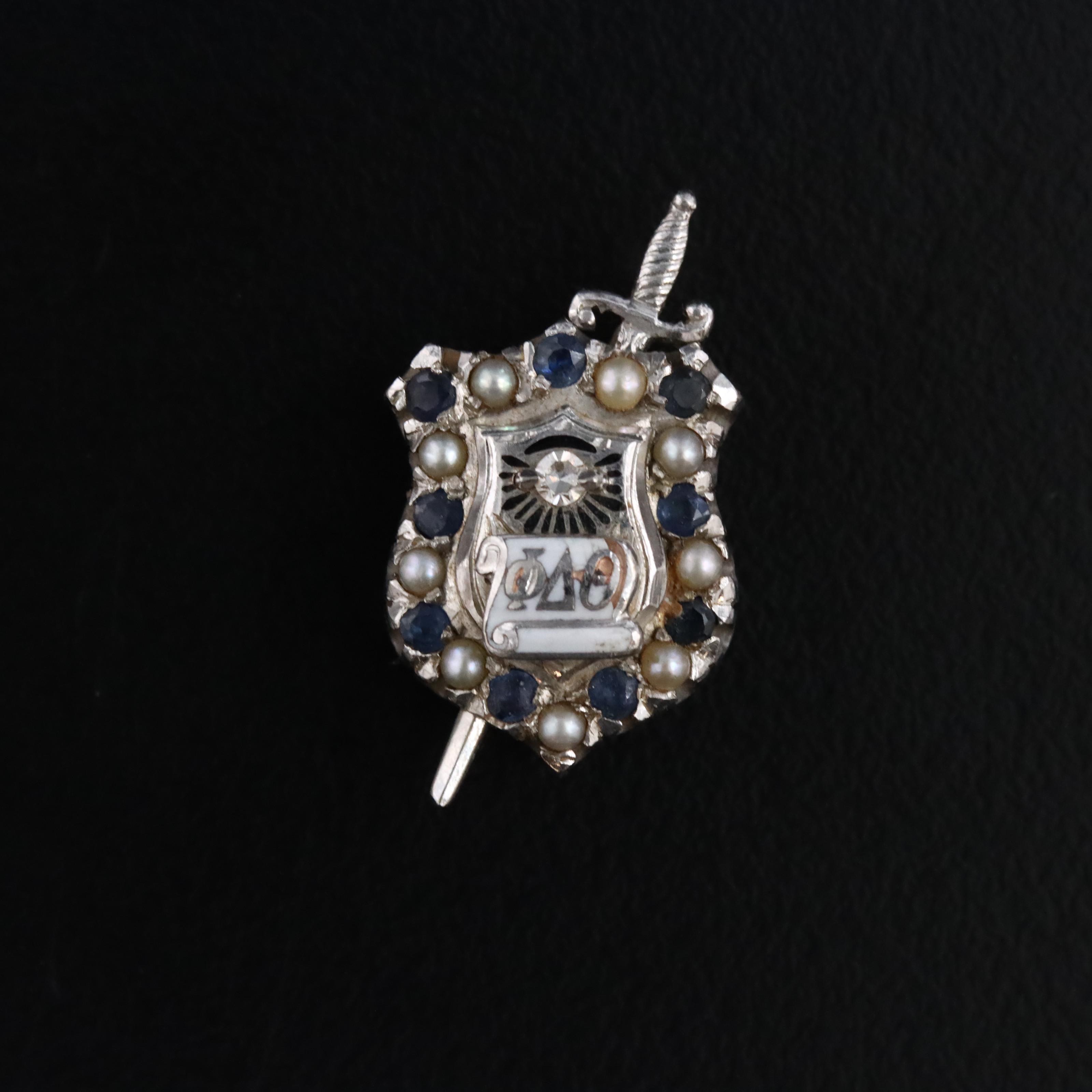 10K Phi Delta Theta Diamond, Seed Pear and Sapphire Pin