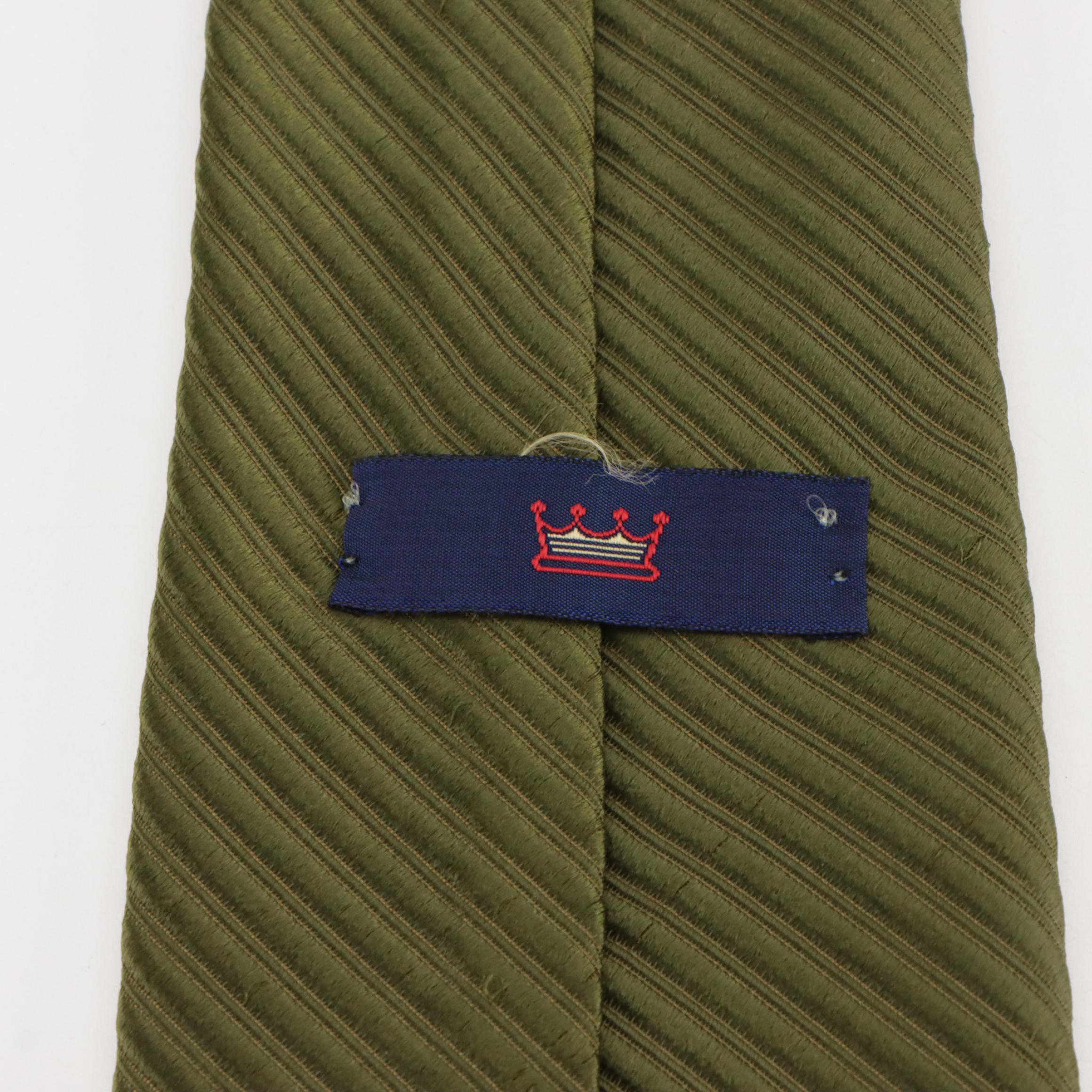 Men's Tudor Hall Clothes for Lerman Brothers Iridescent Wool Suit and Other Tie