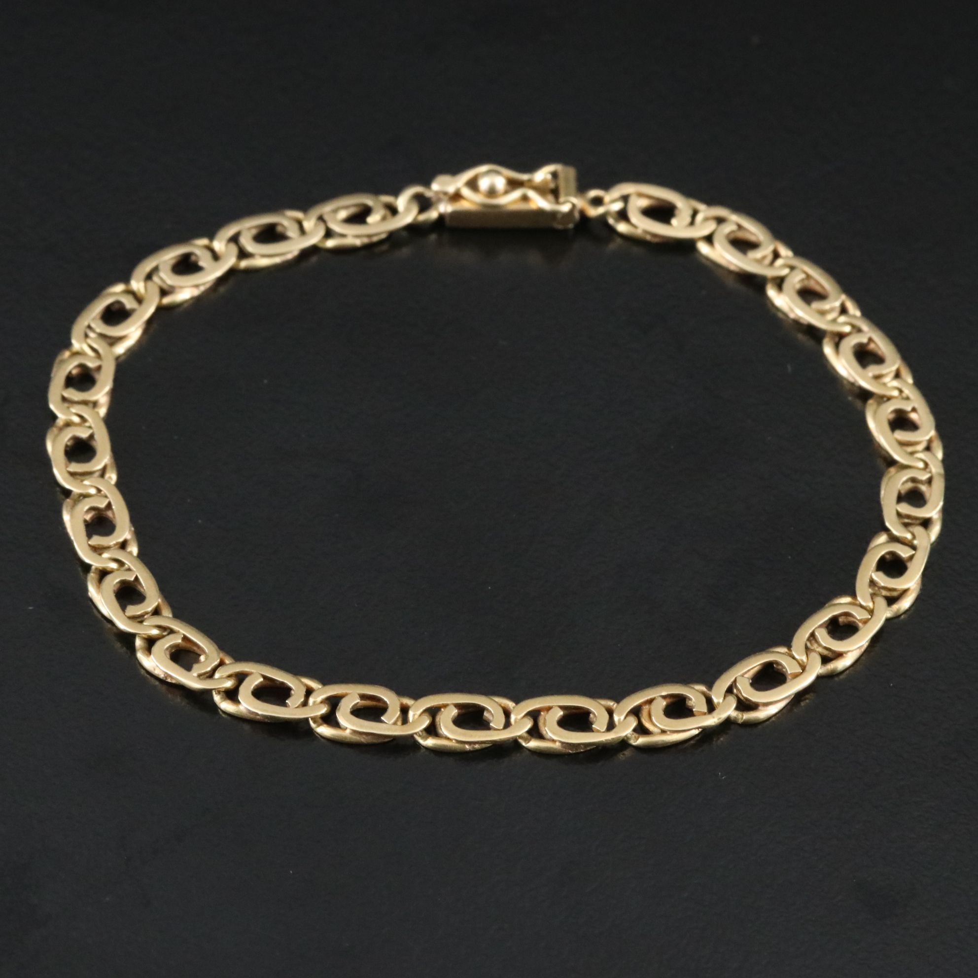 18K Fancy Link Bracelet