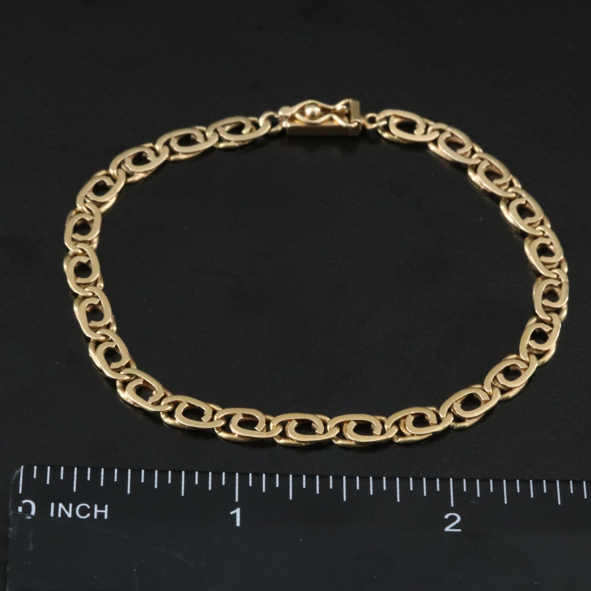 18K Fancy Link Bracelet