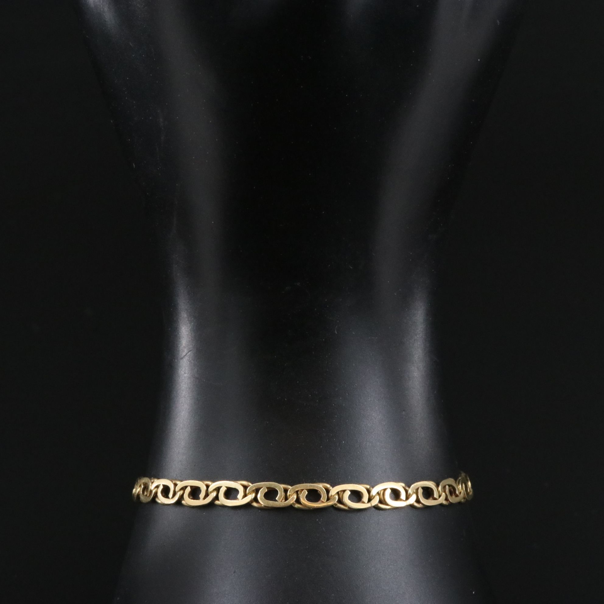 18K Fancy Link Bracelet