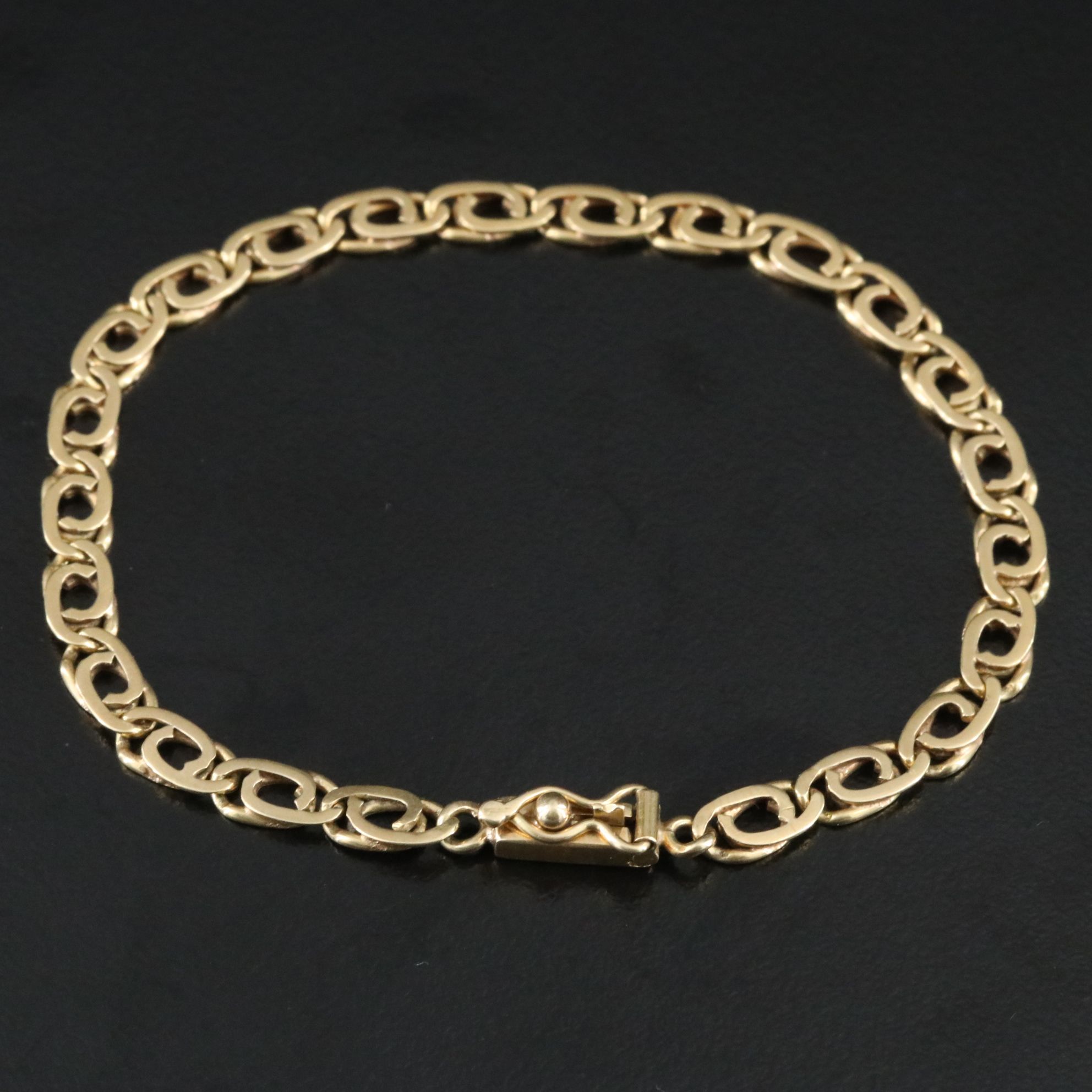 18K Fancy Link Bracelet
