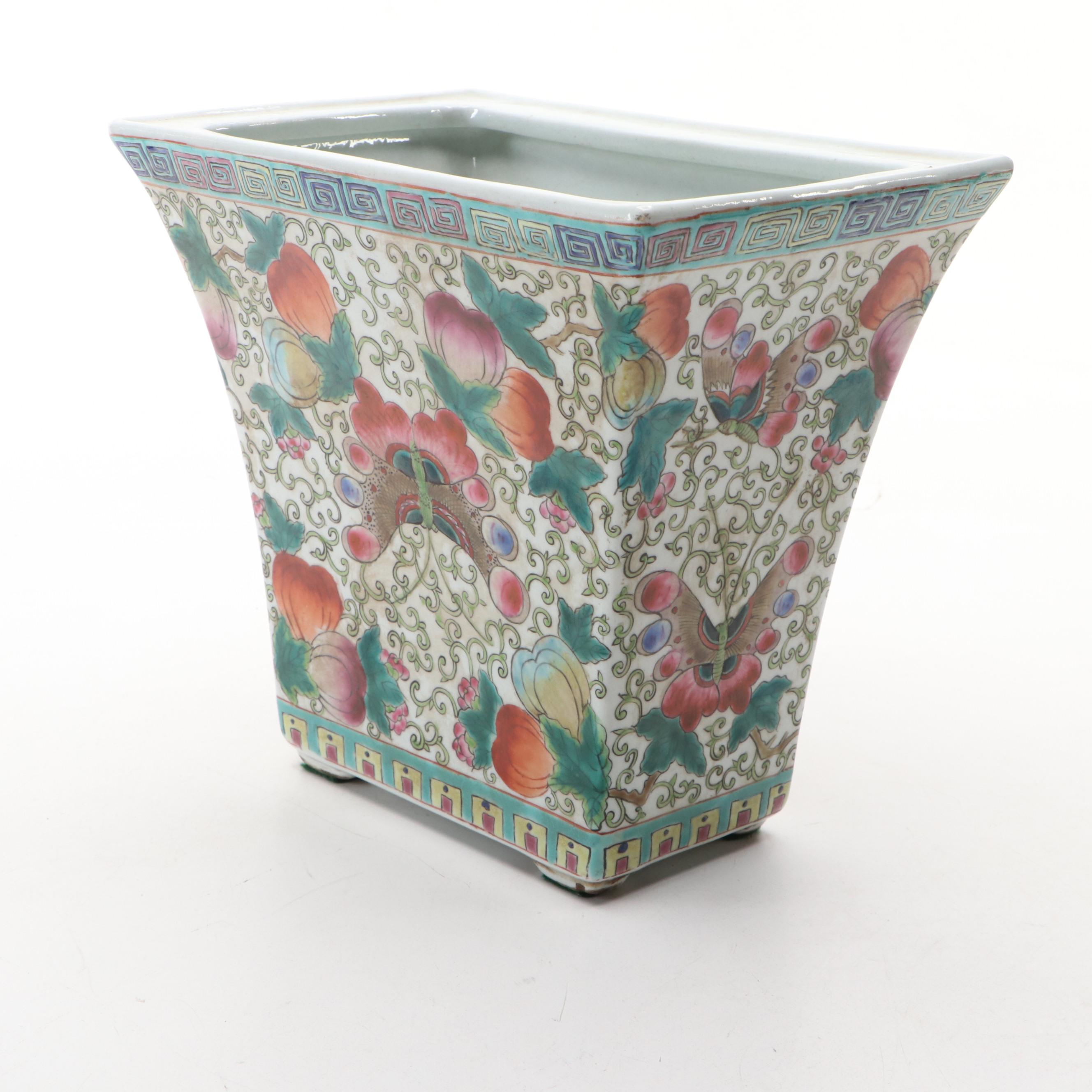 Chinese Famille Rose Porcelain Vase