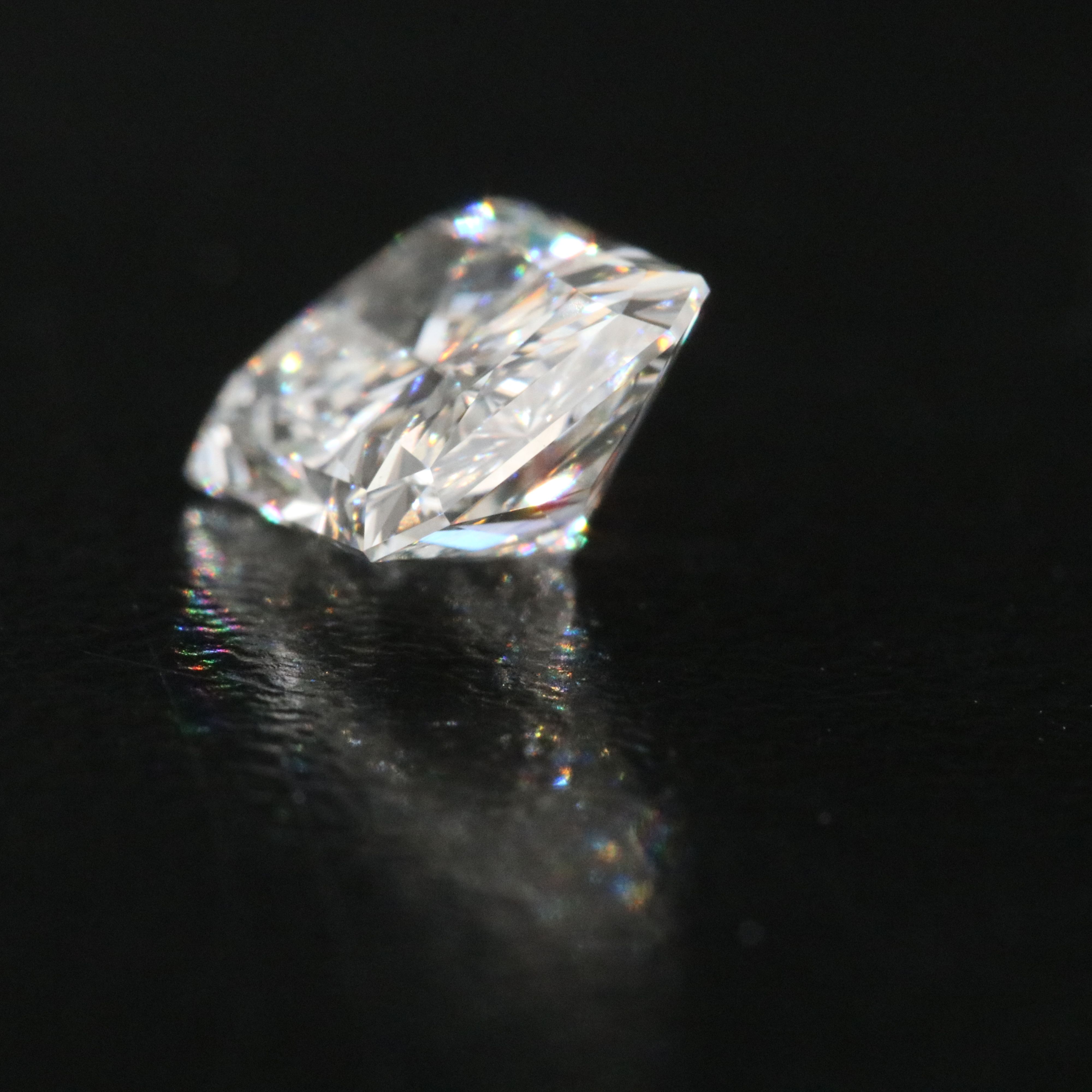 Loose 1.88 CT Lab Grown Diamond with IGI Report