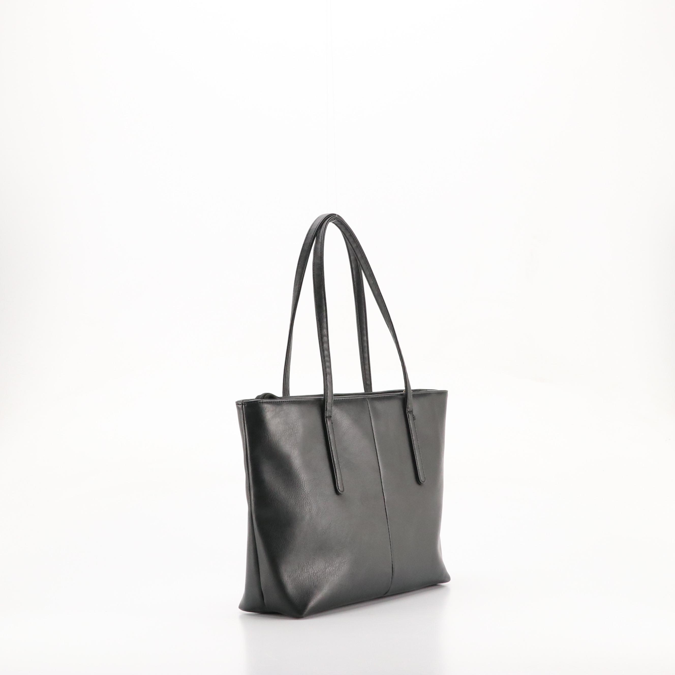 Gianni Valentino Shoulder Tote in Black Faux Leather