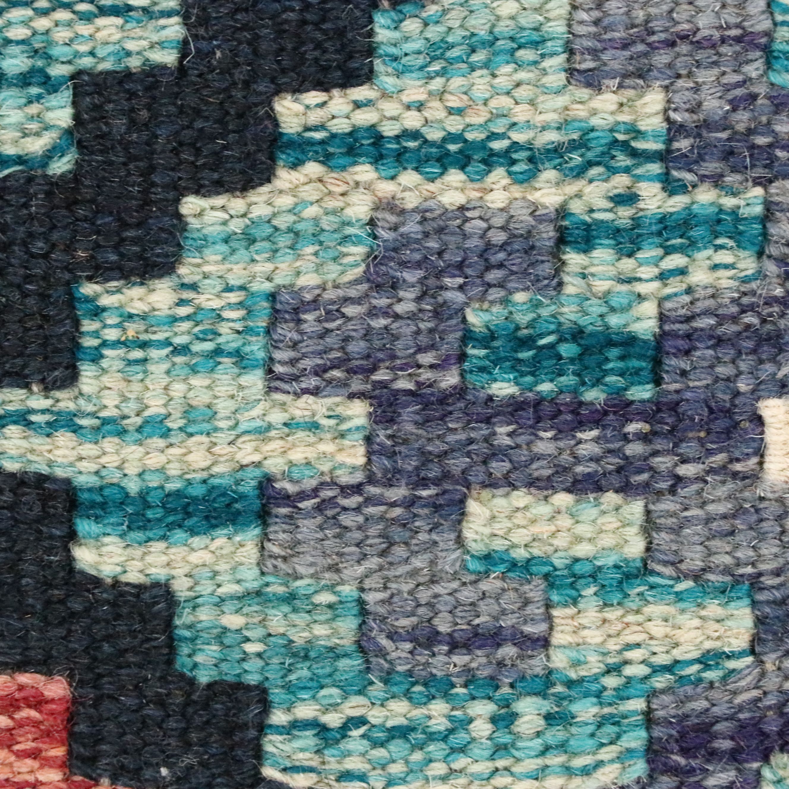 5'9 x 8'5 Handwoven Pakistani Kilim Area Rug