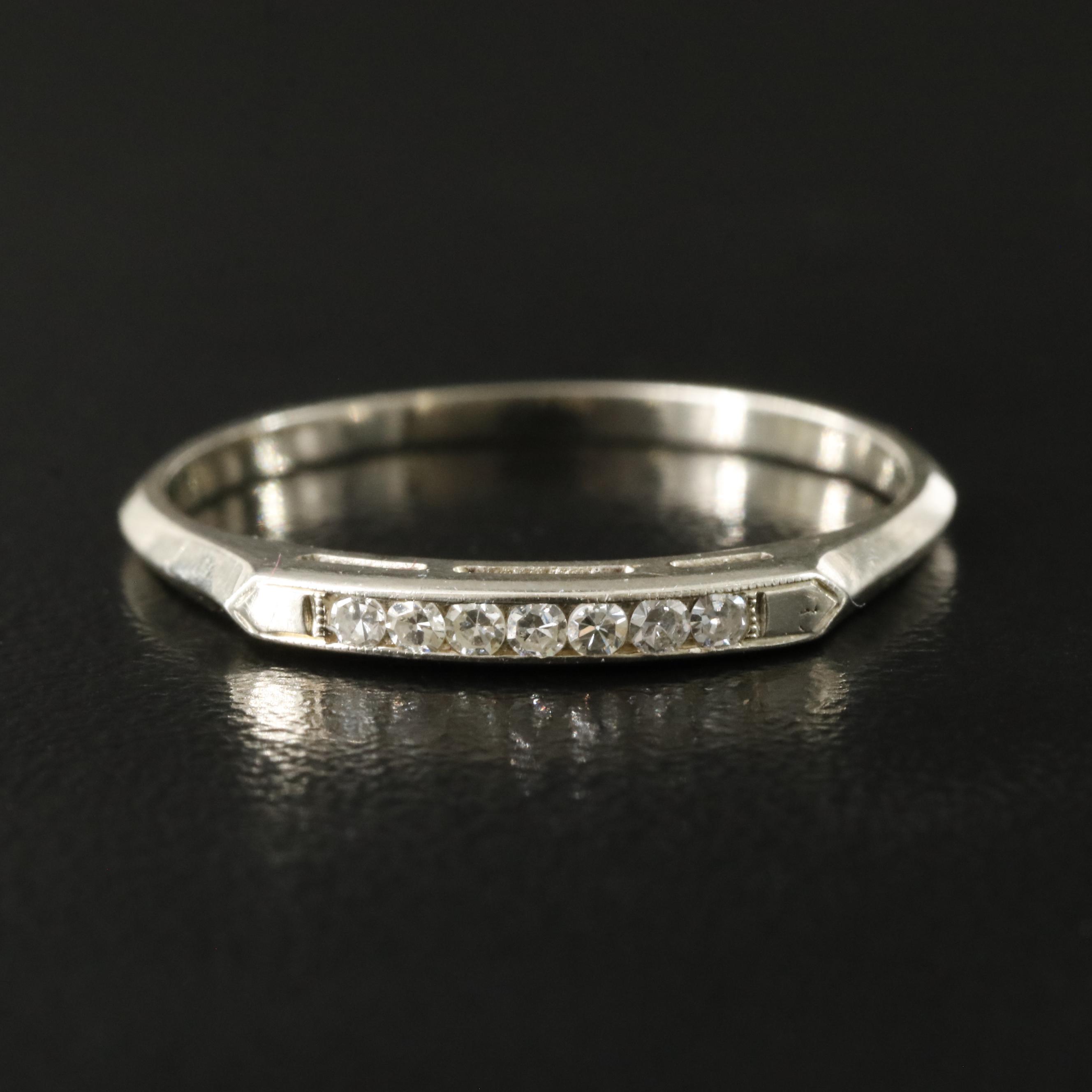 18K 0.09 CTW Diamond Ring