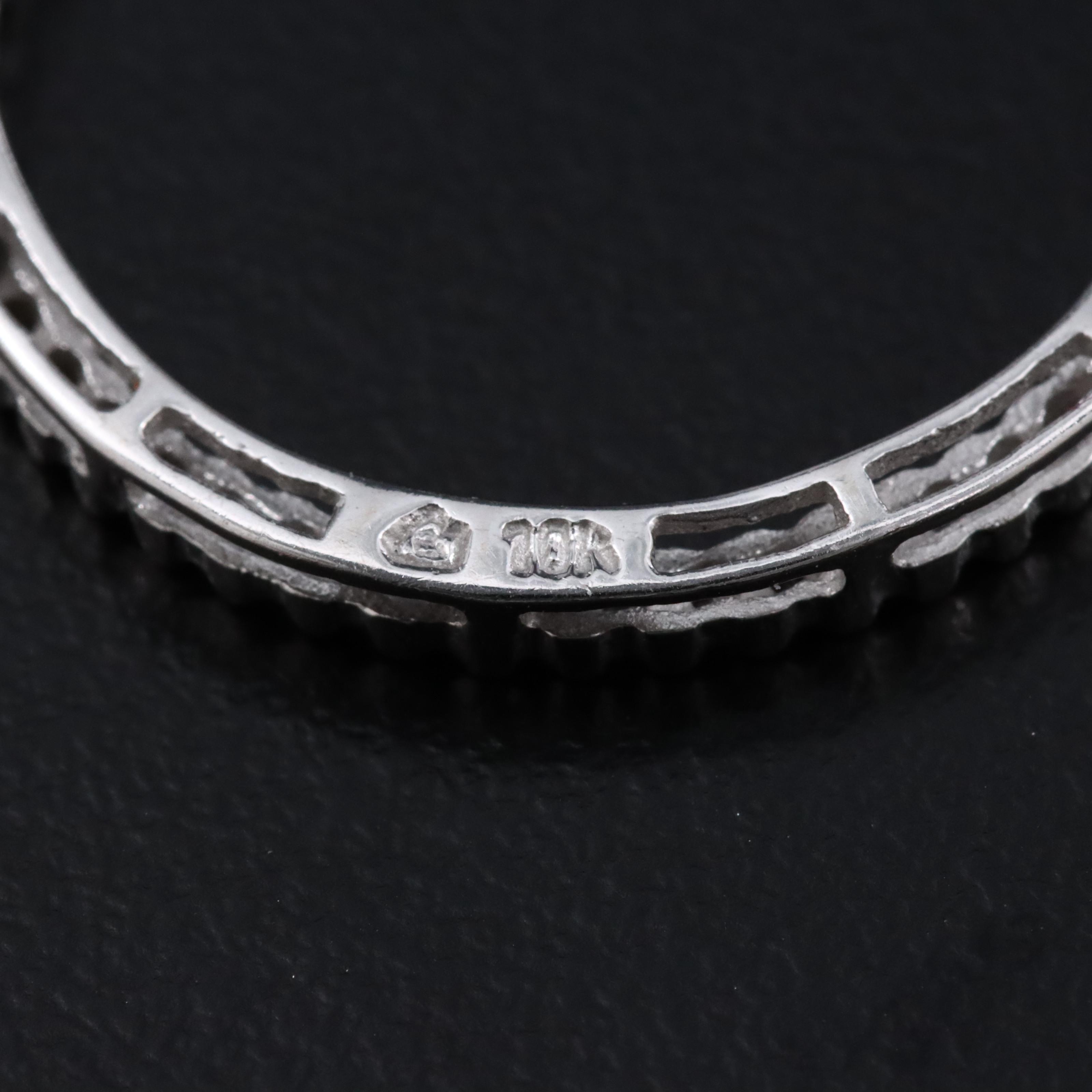 10K 0.26 CTW Diamond Circle Pendant