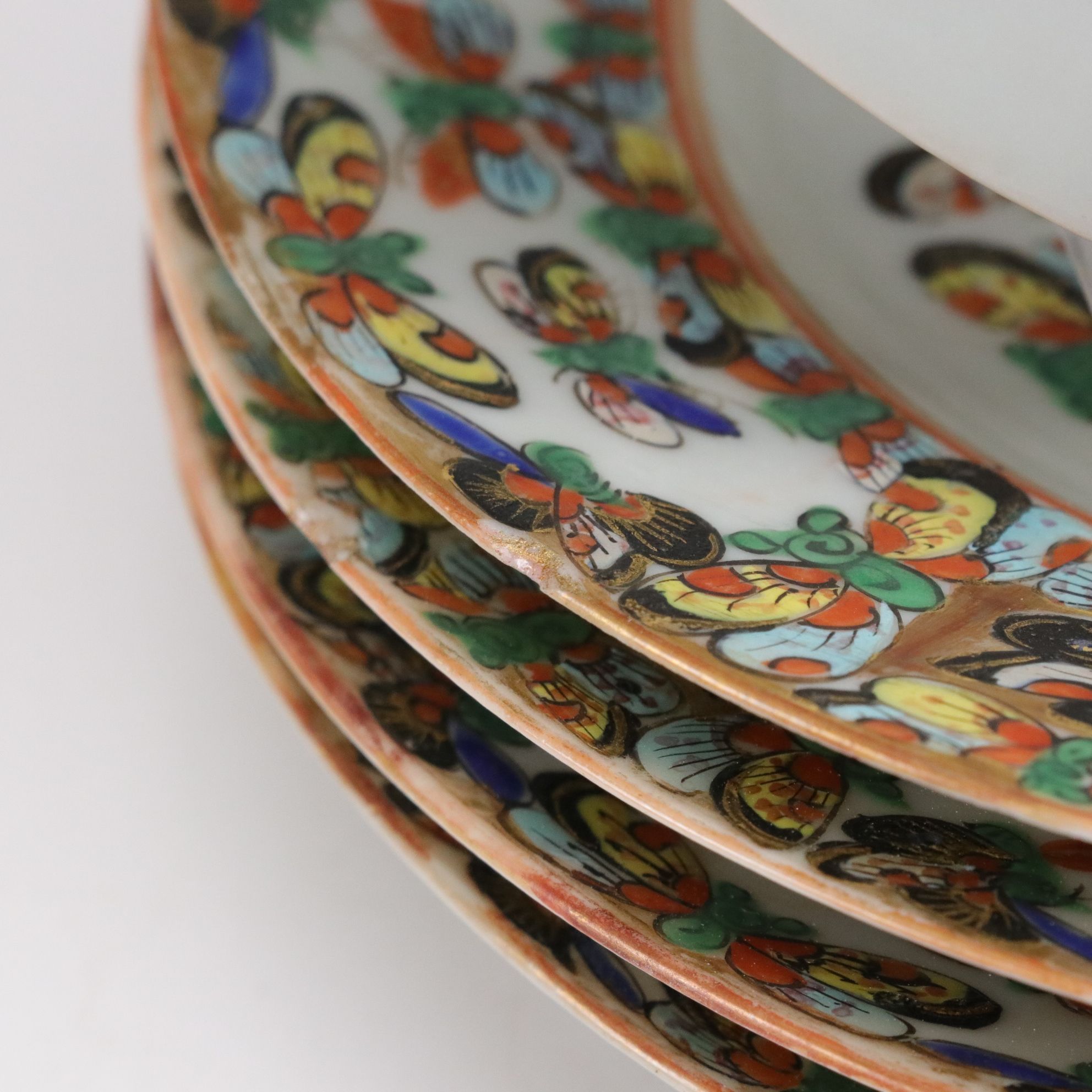 Porcelain 1000 Butterfly Plates, Teacups & Other Dishware