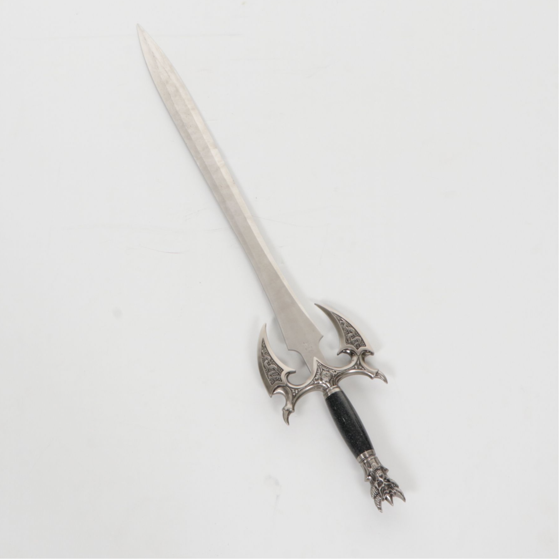 United Stainless Steel Fantasy Sword