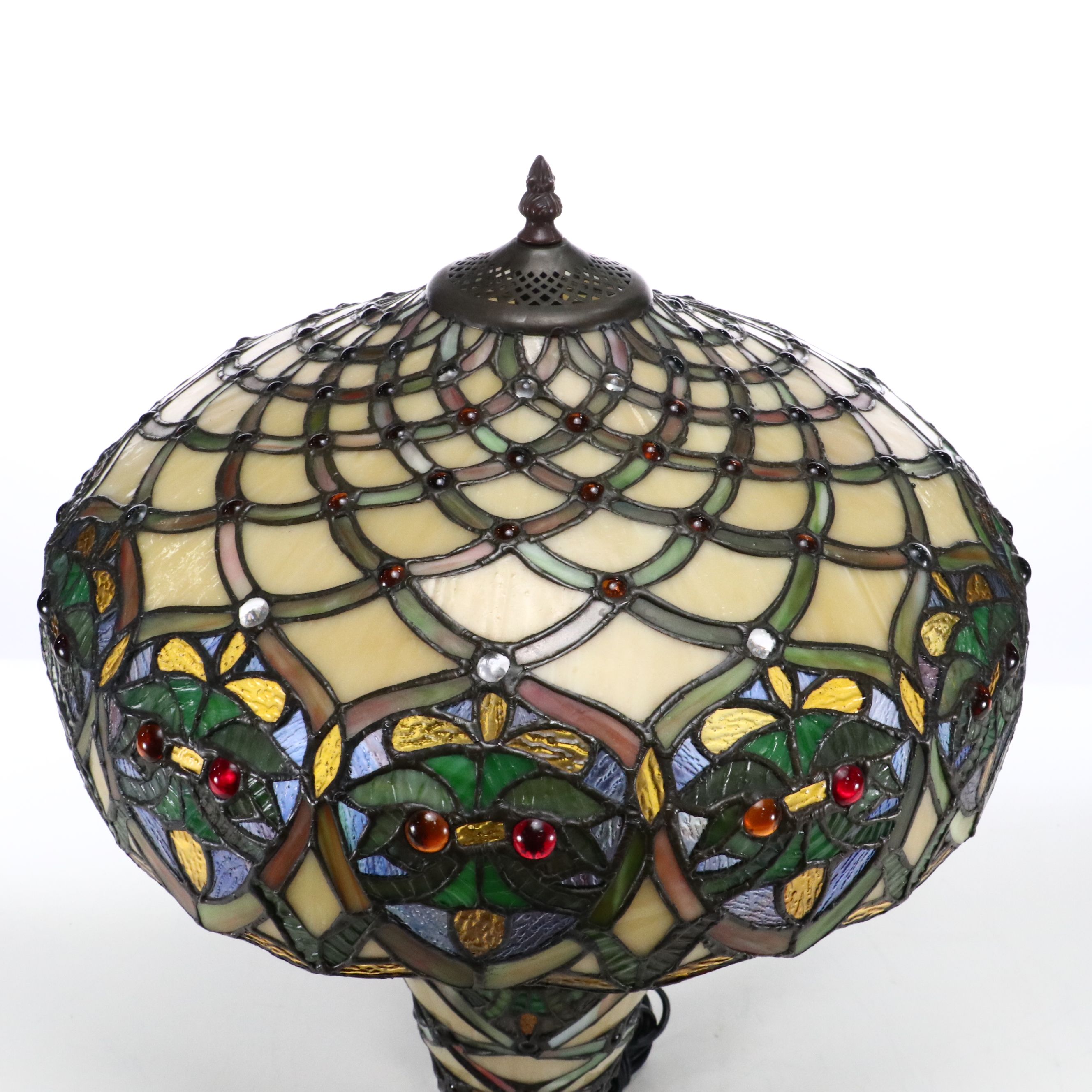 Victorian Style Bronzed Metal and Slag Glass Table Lamp, 21st Century