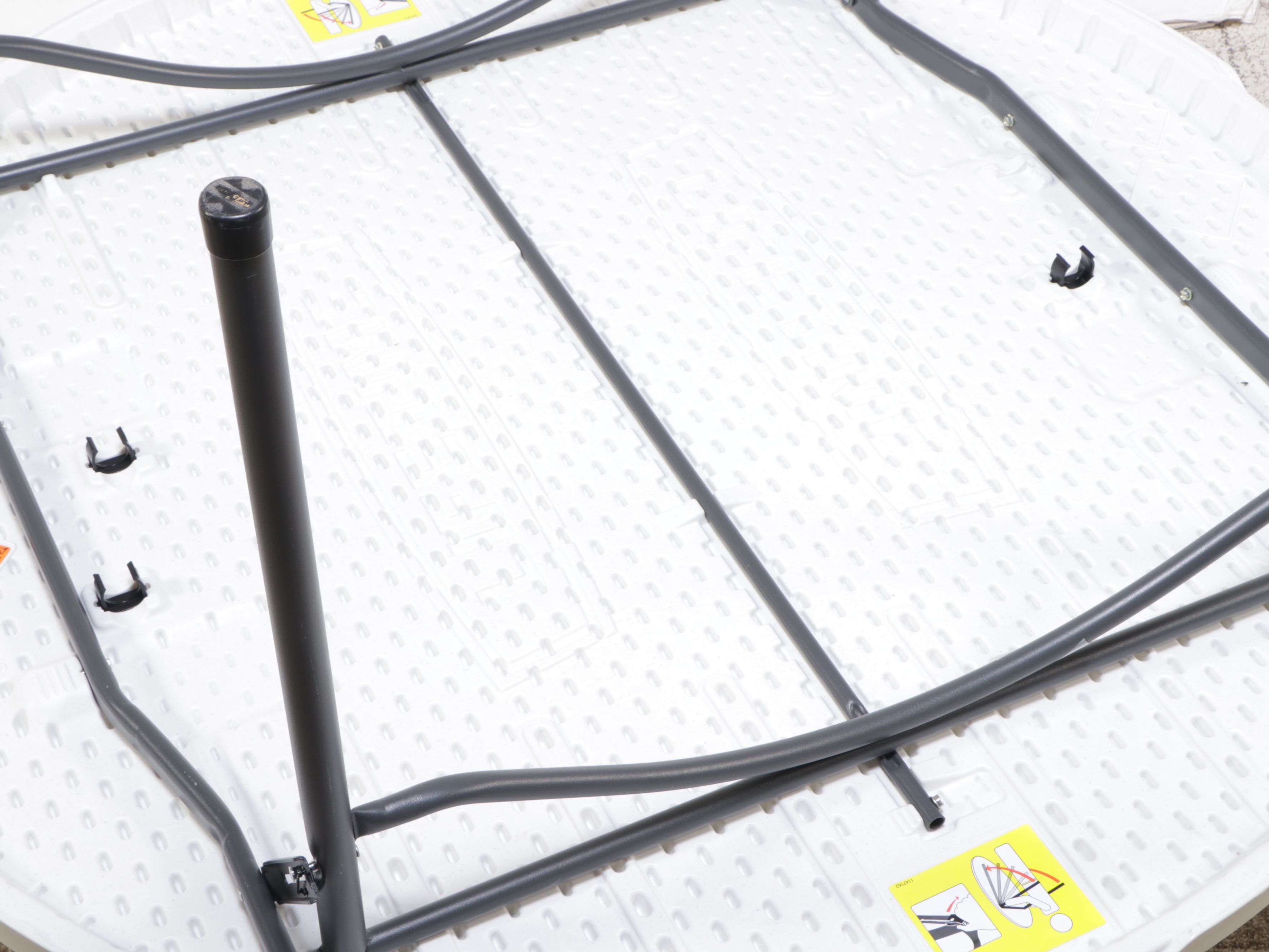 Lifetime Round Folding Plastic  Table with Six Folding Chairs