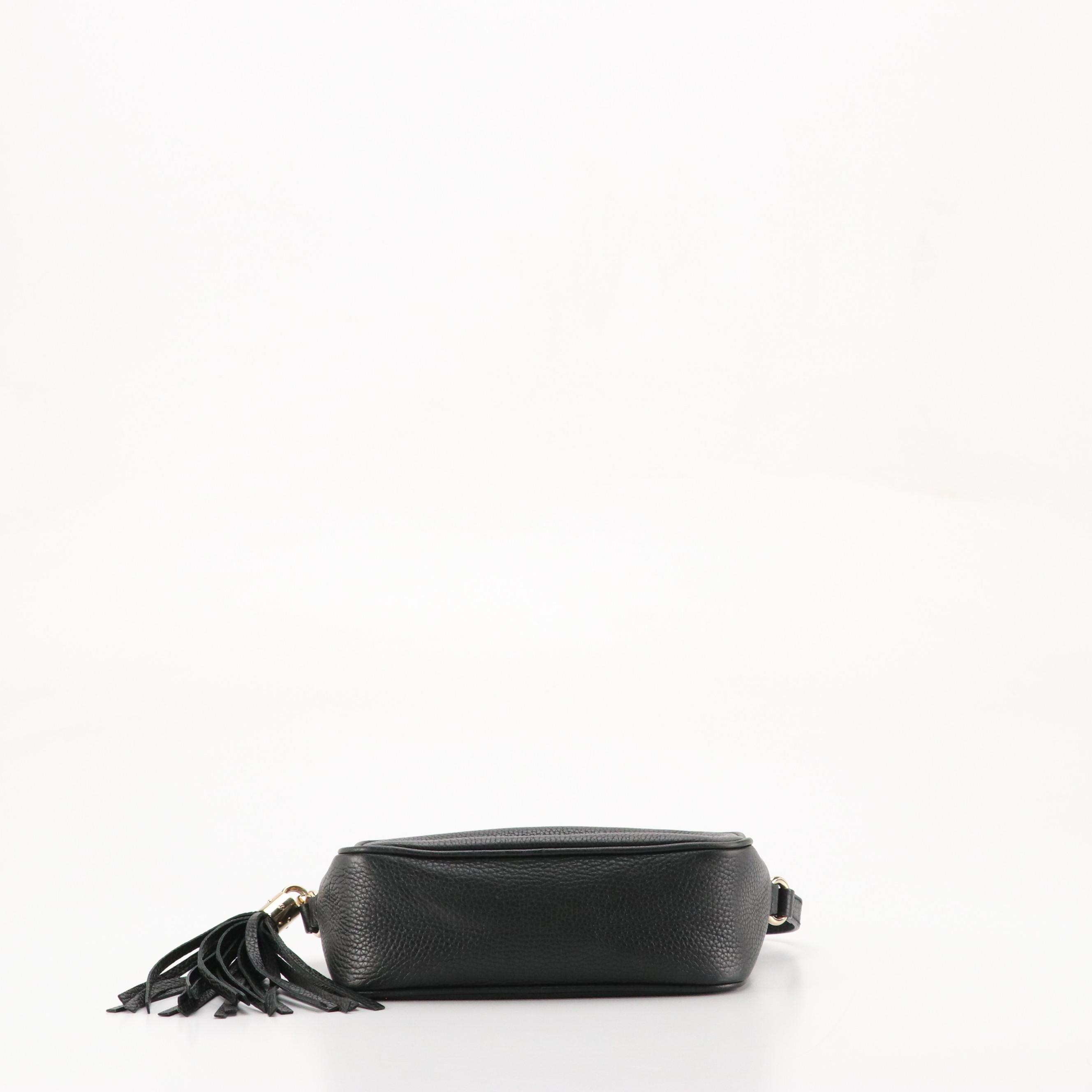 Gucci Black Calfskin Grain Leather Soho Disco Crossbody Bag with Tassel Zip
