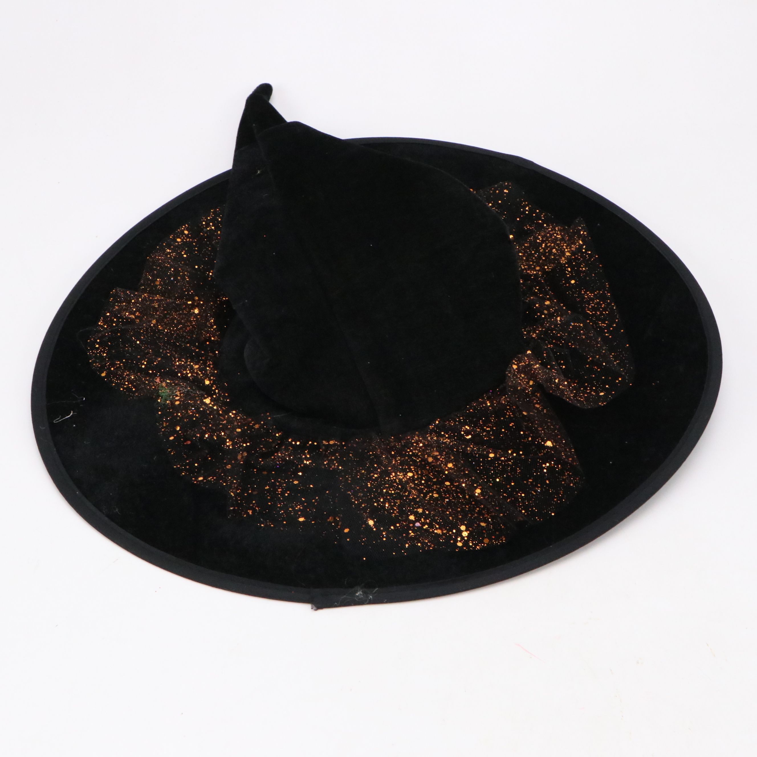 Cauldron Wax Melter, Witch Hats and Other Halloween Décor Items