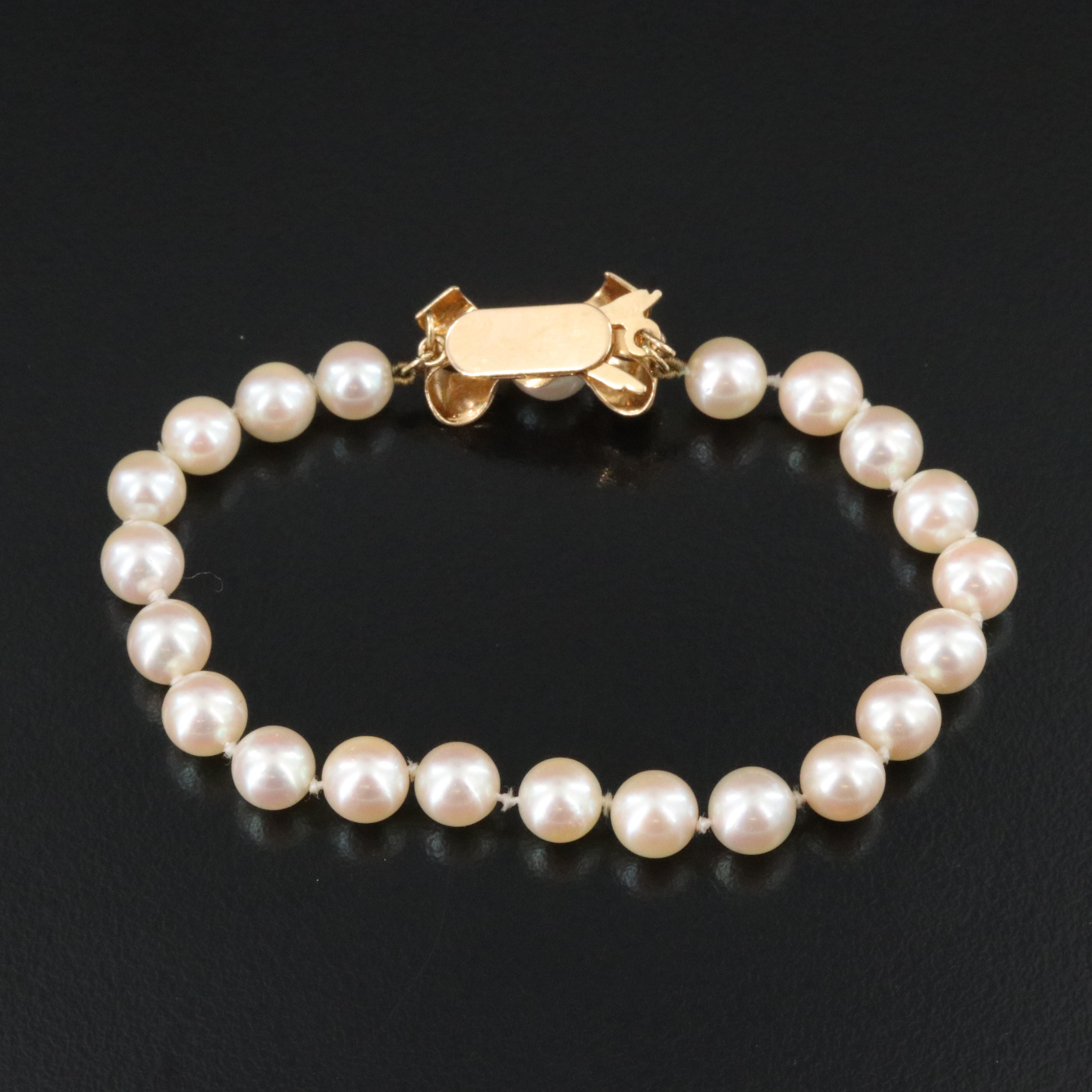 Pearl Bracelet with 18K Bow Clasp