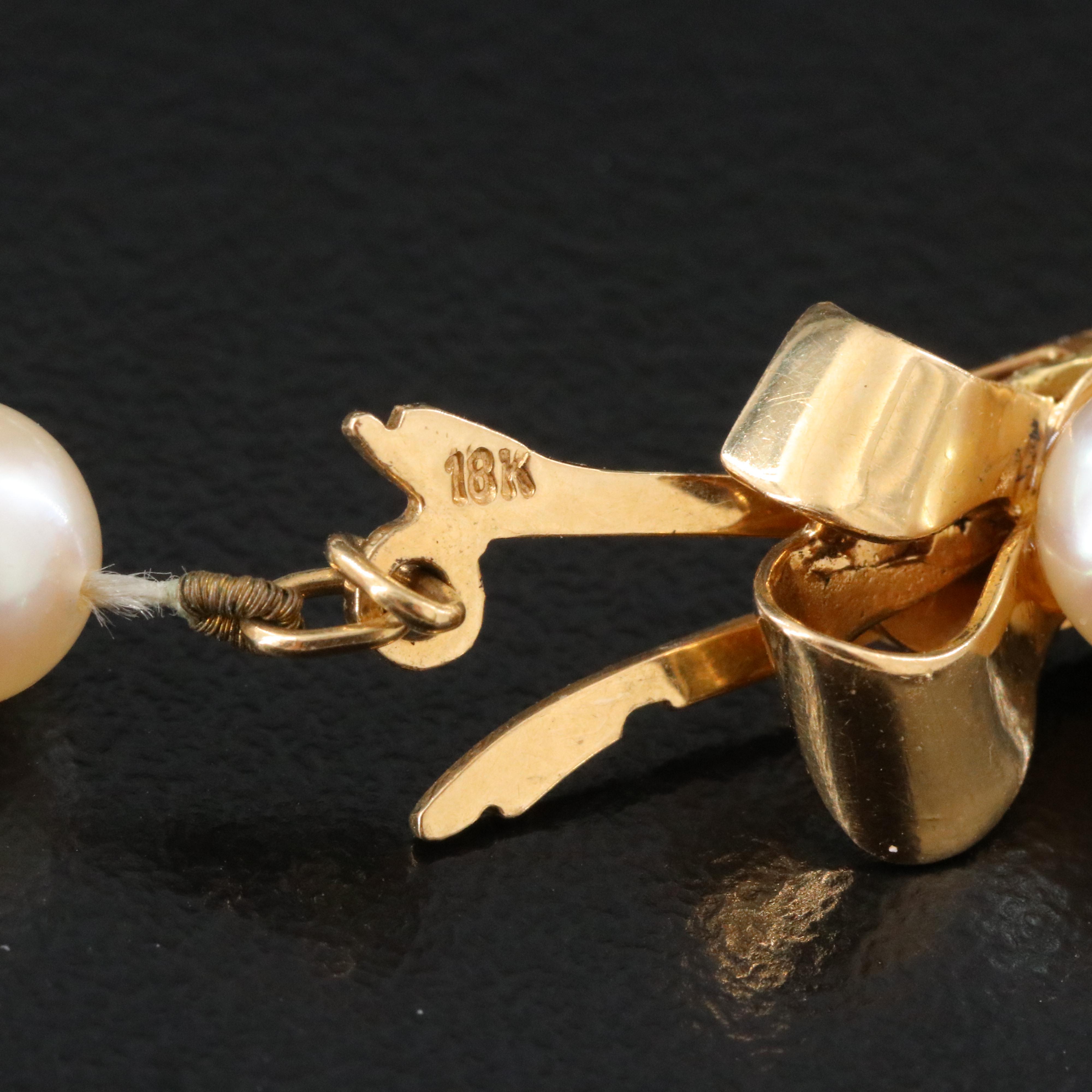 Pearl Bracelet with 18K Bow Clasp