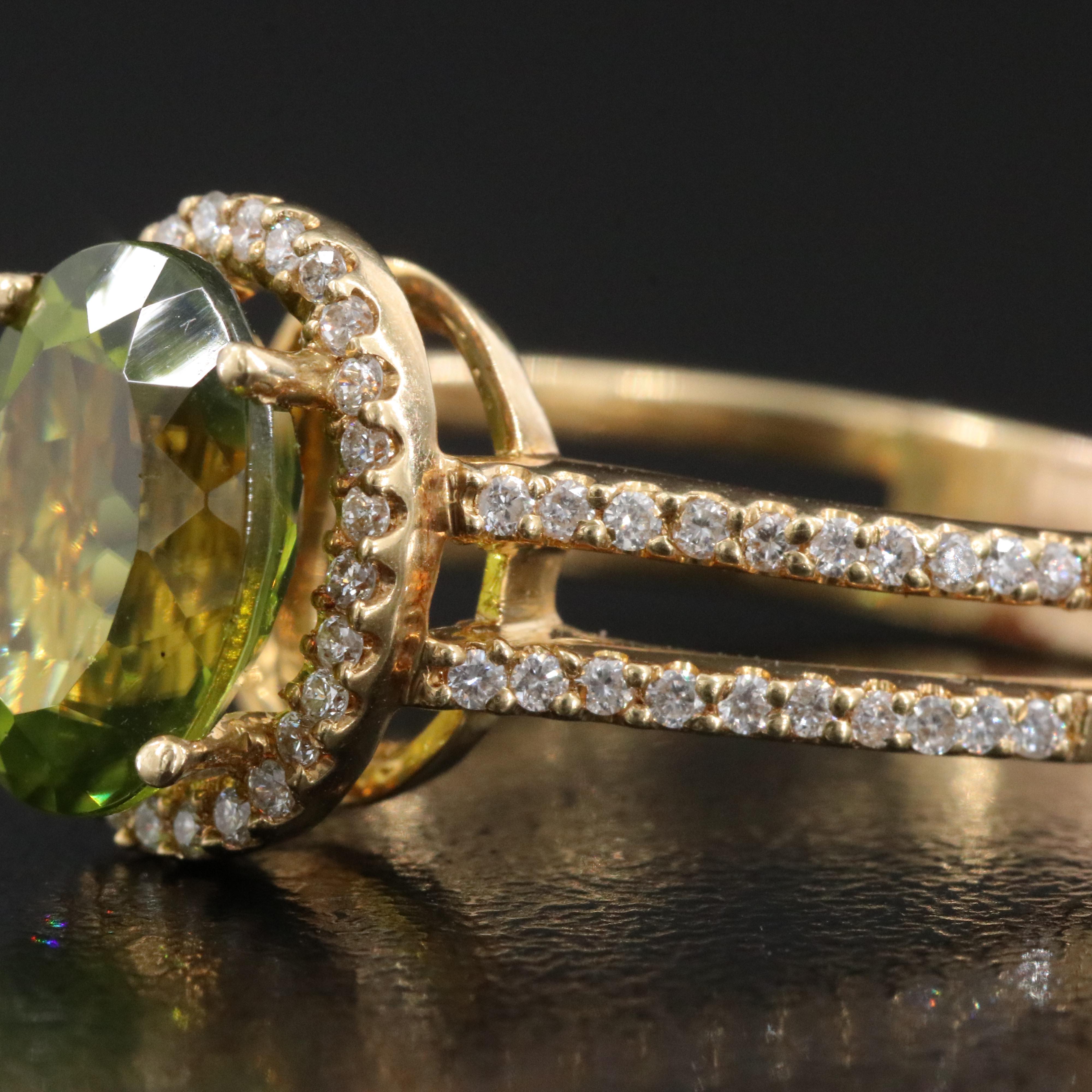 18K Peridot and Diamond Ring