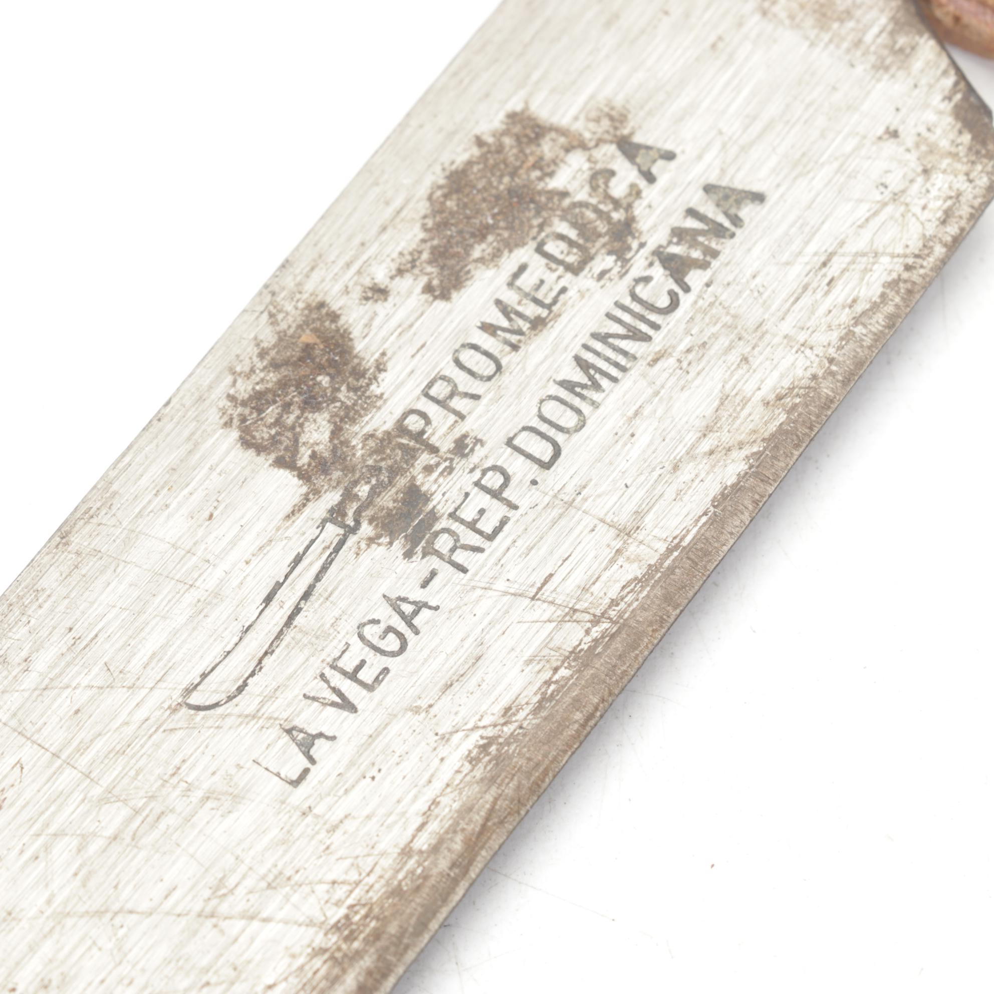 Promedoca Machetes & Knife with Hand-Crafted Leather Sheaths