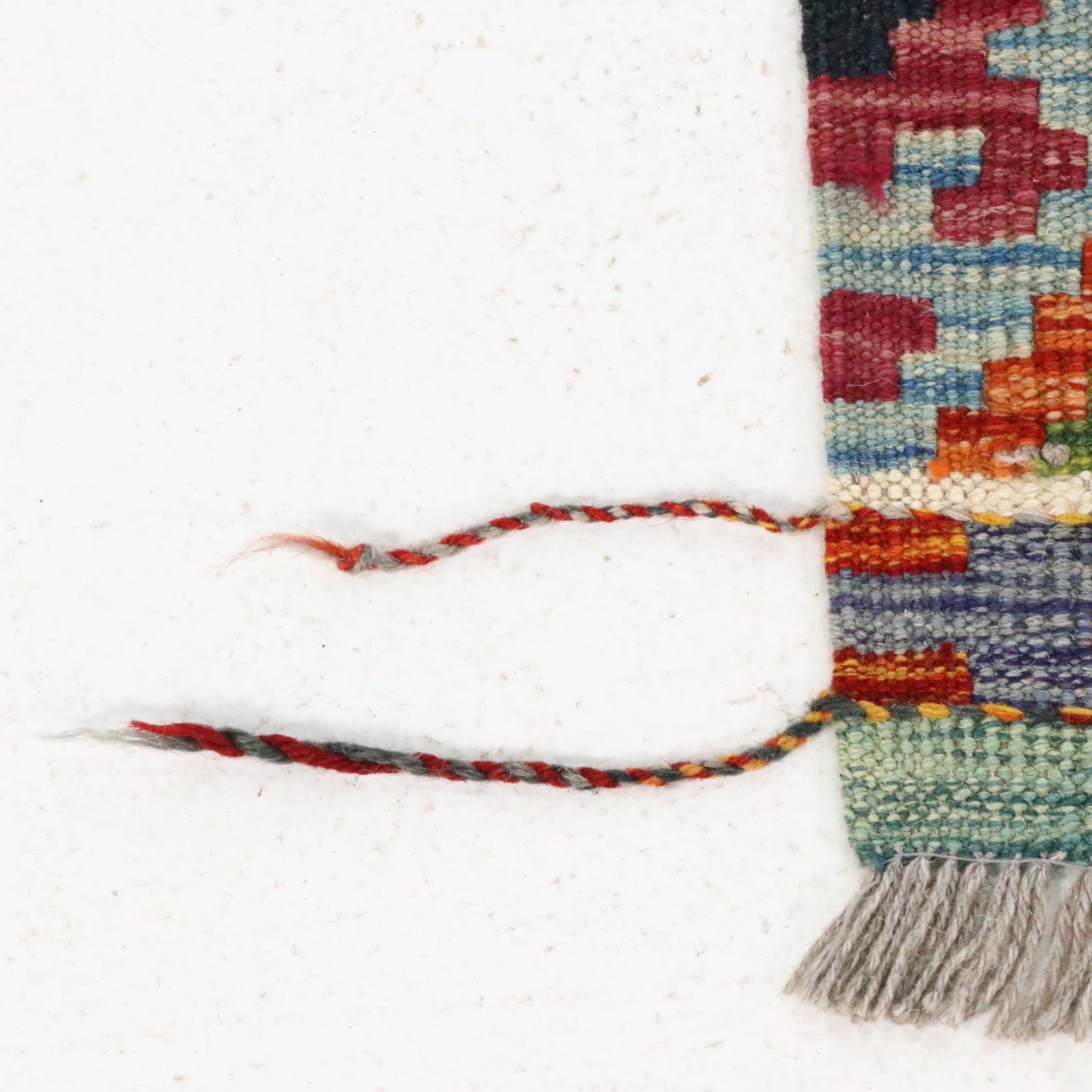 5'9 x 8'2 Handwoven Pakistani Kilim Area Rug