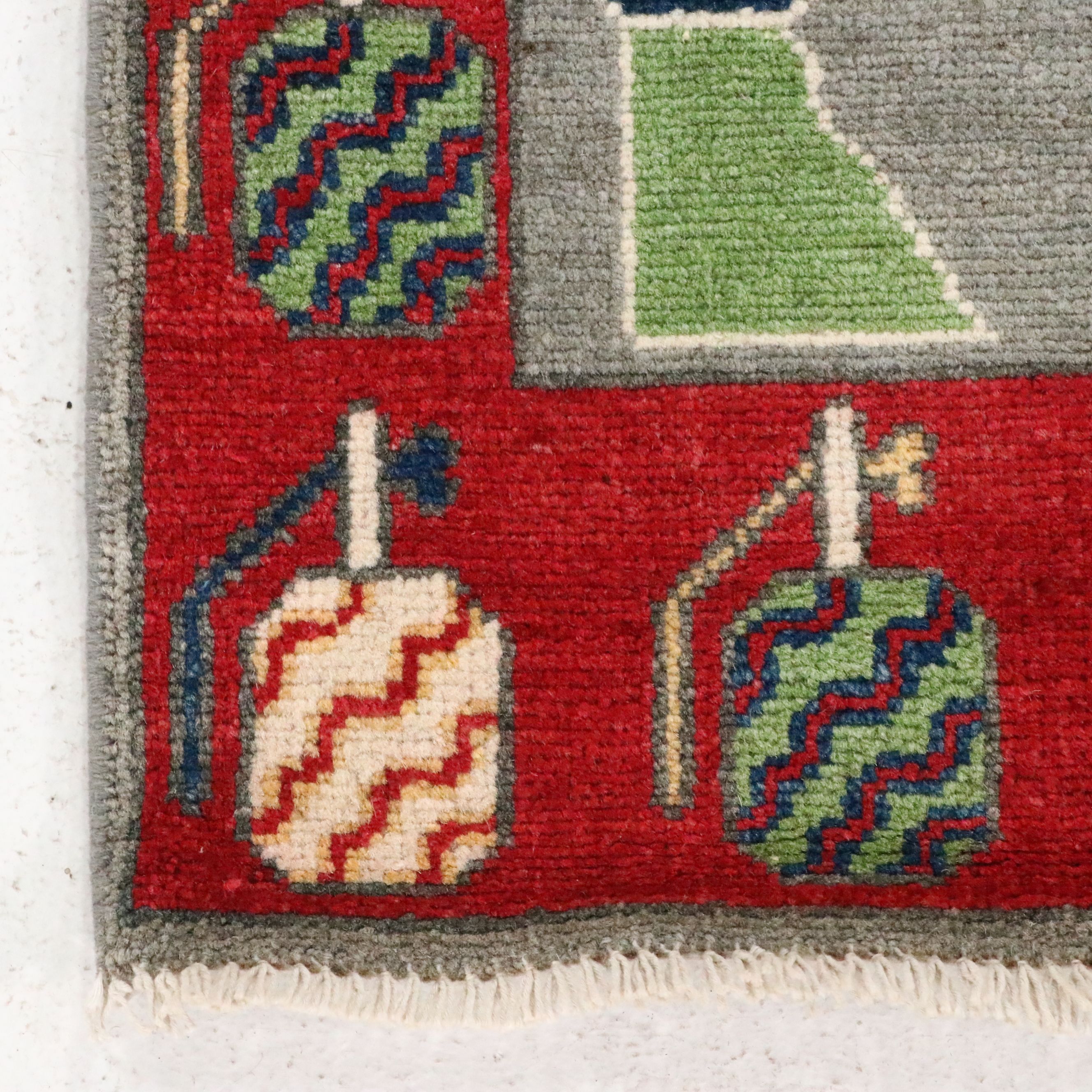 3'4 x 5'1 Hand-Knotted Pakistani Pictorial War Area Rug