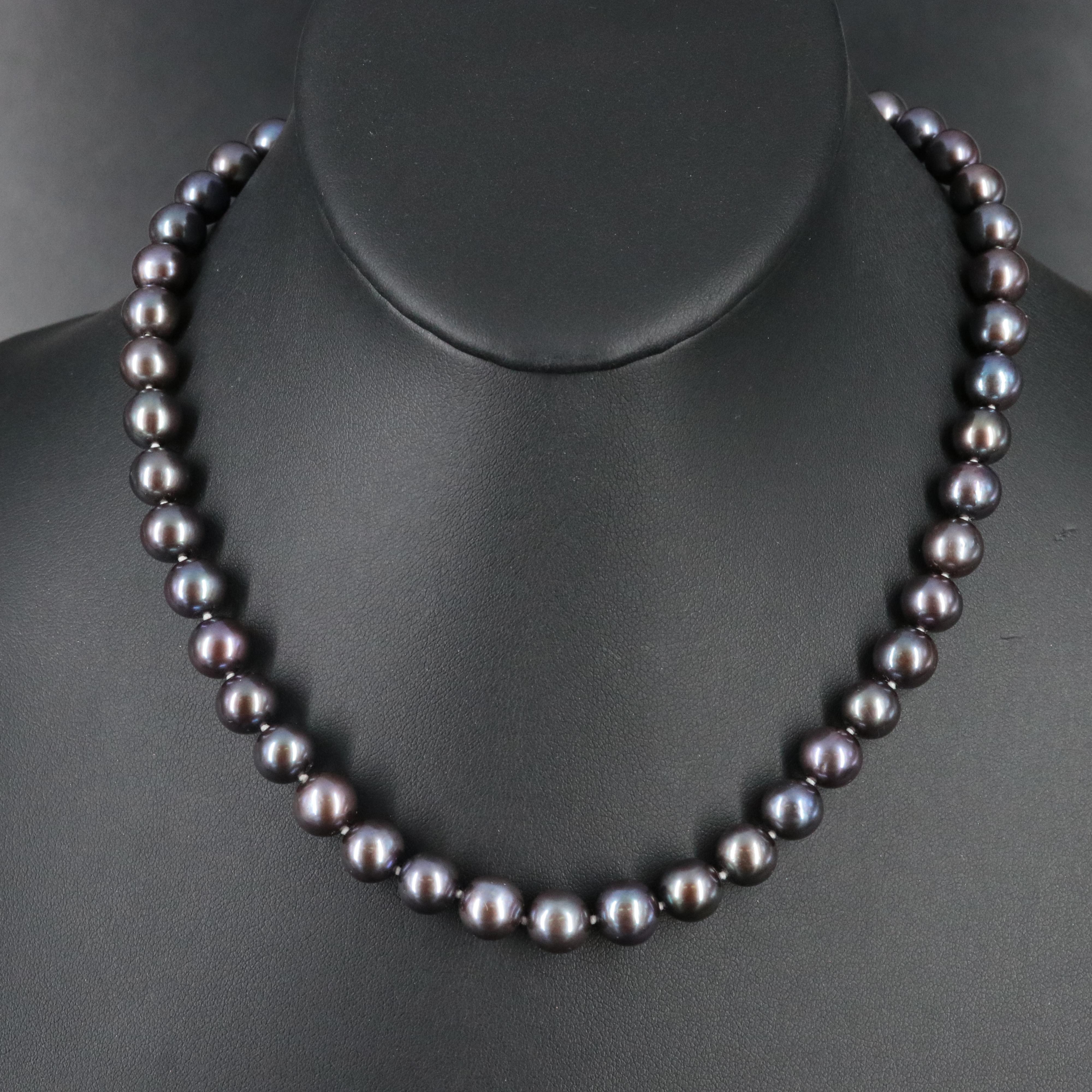 Pearl Necklace with 14K Clasp