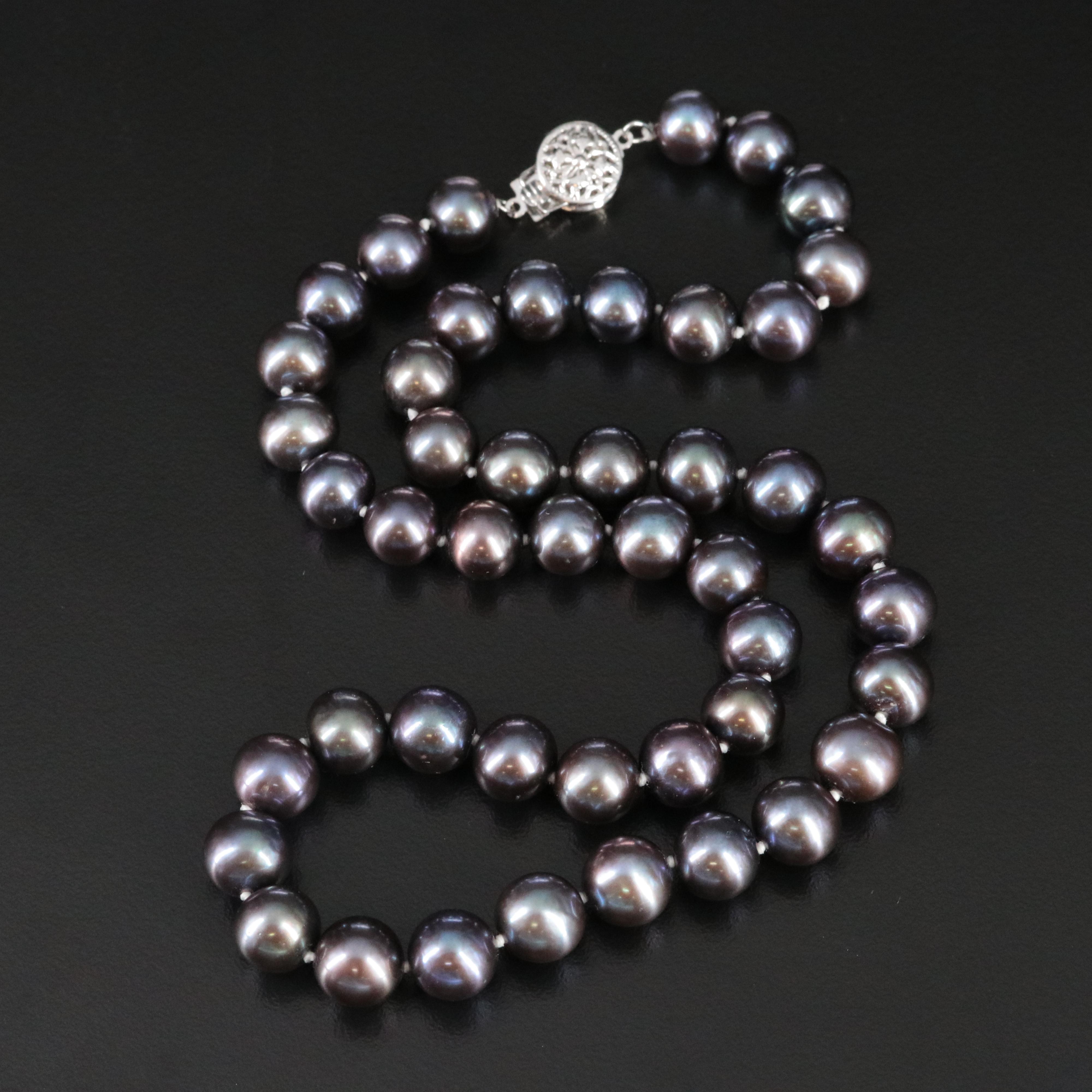 Pearl Necklace with 14K Clasp