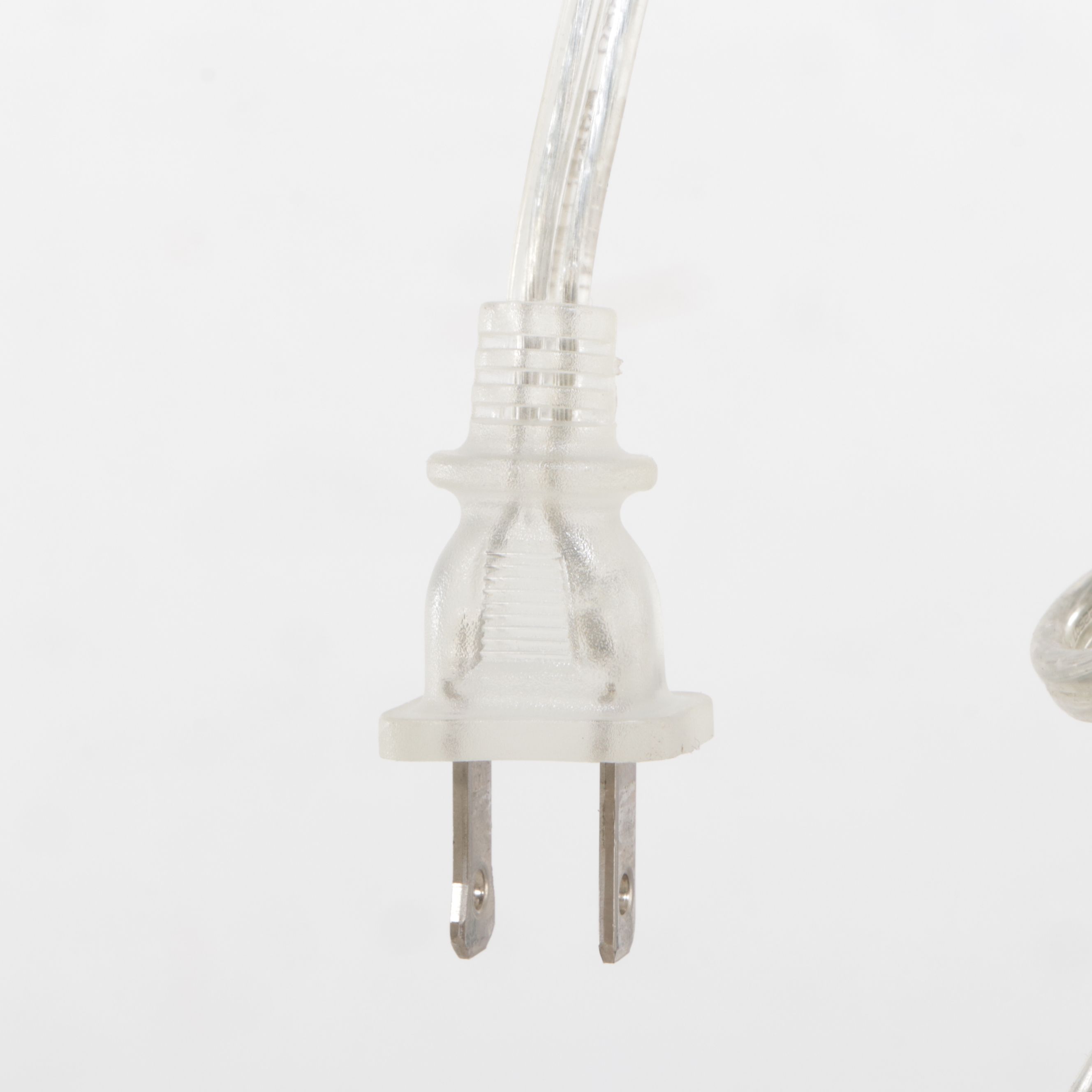 Modern Scalloped Wall Mirror with Floor Lamp and Mirrored Accent Table