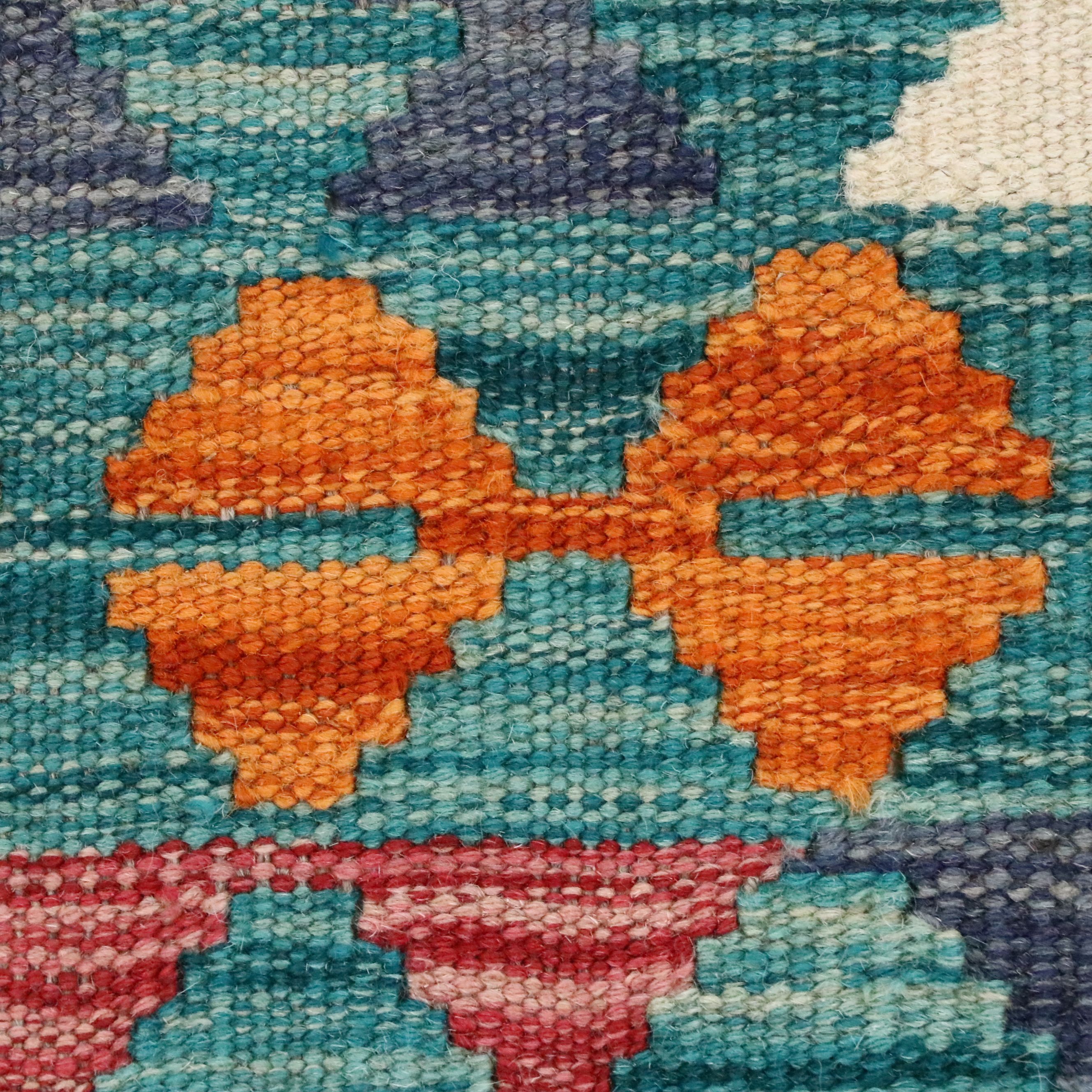 5'6 x 8'6 Handwoven Pakistani Kilim Area Rug