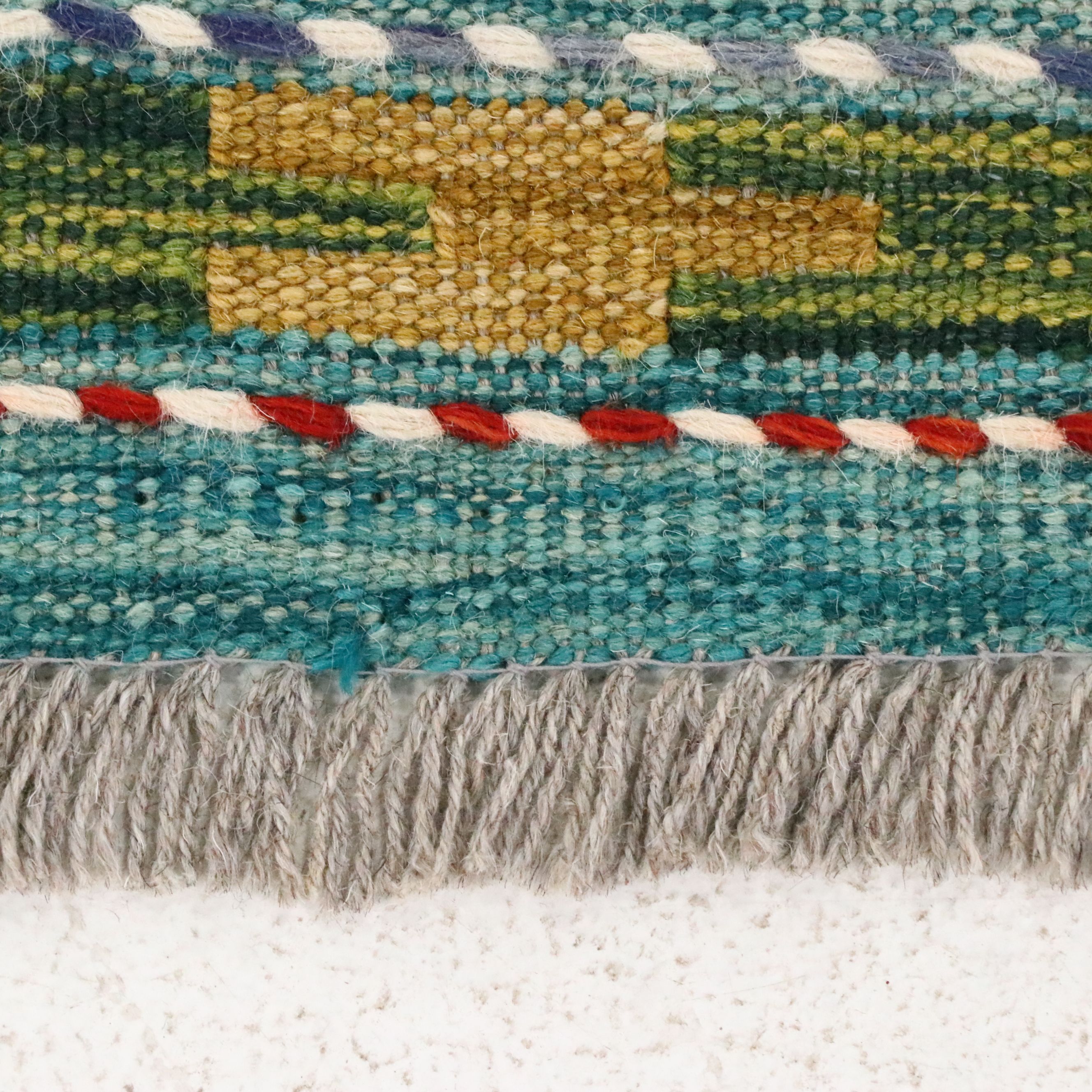 5'6 x 8'6 Handwoven Pakistani Kilim Area Rug