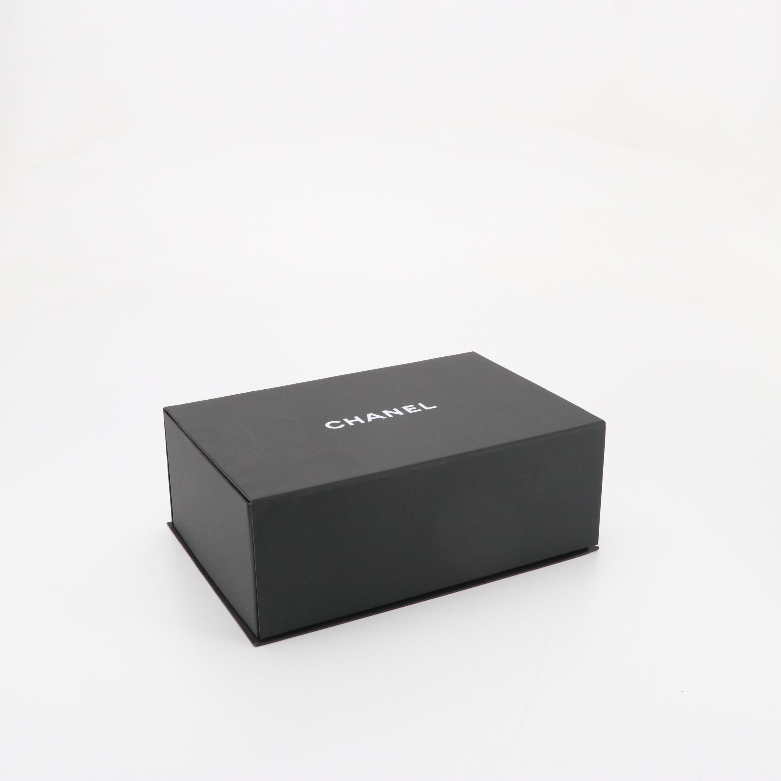 Chanel Medium Boy Flap Shoulder Bag in Chevron Quilted Lambskin Leather with Box