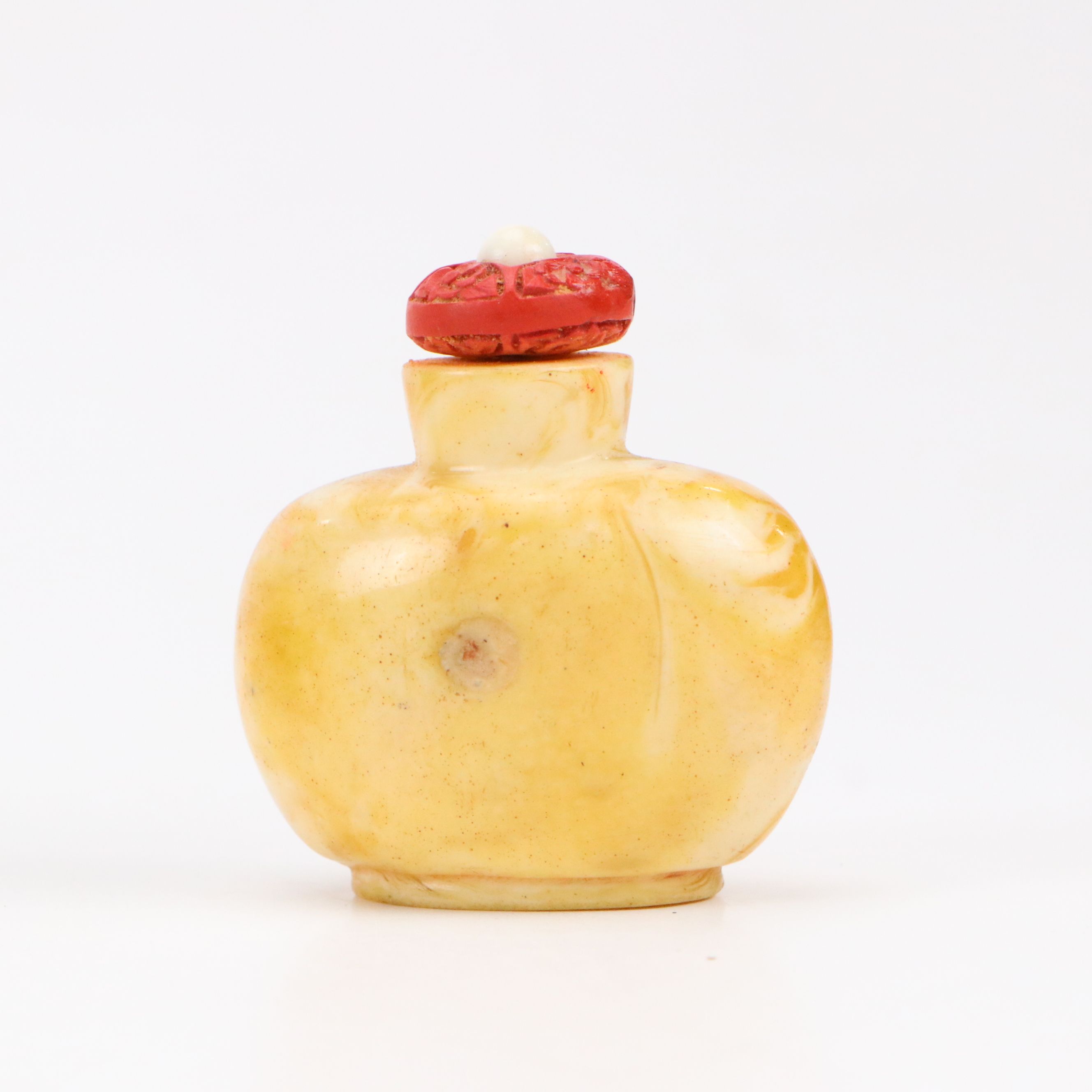 Chinese Case Glass, Metal Wirework and Enameled Snuff Bottles