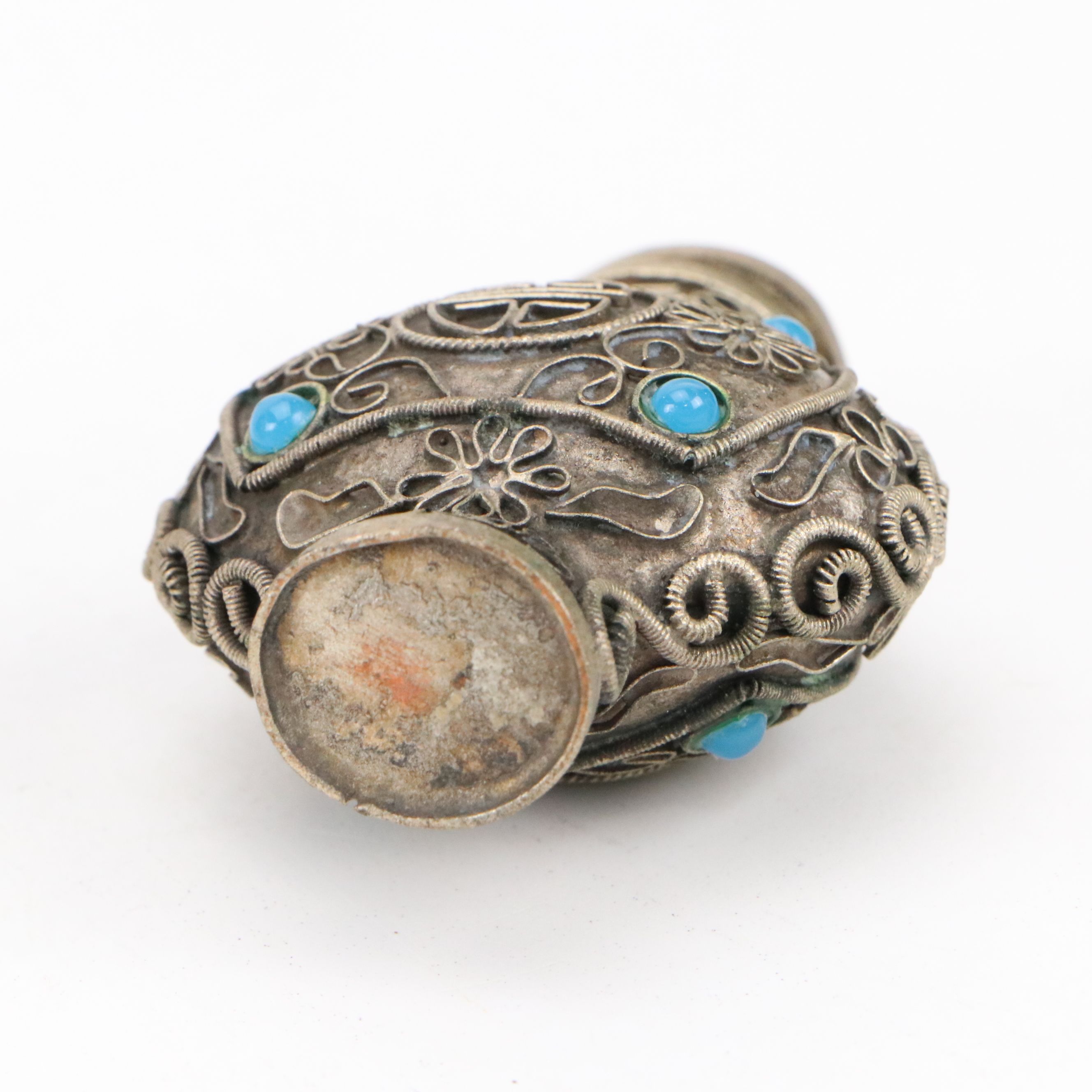 Chinese Case Glass, Metal Wirework and Enameled Snuff Bottles