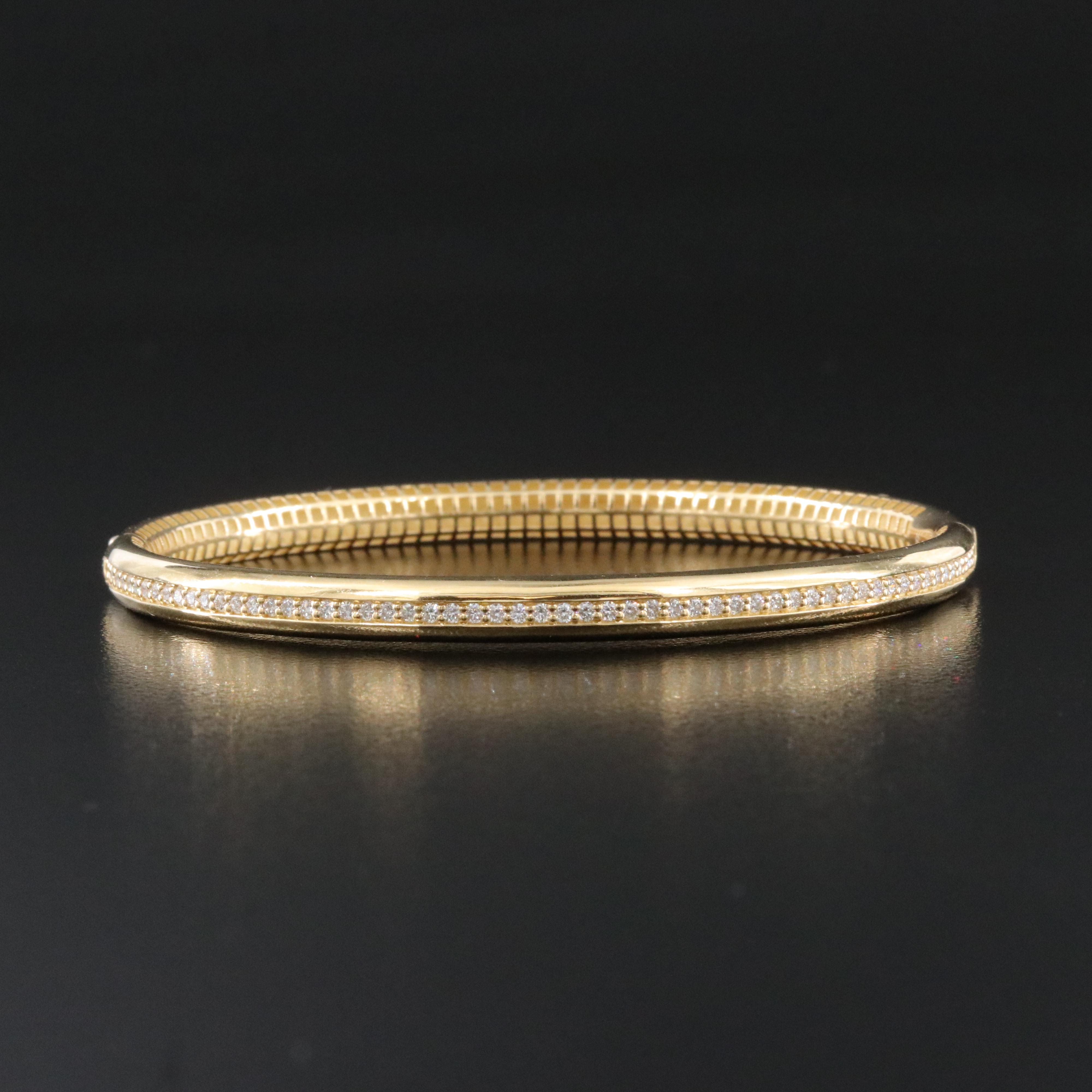 18K 0.81 CTW Diamond Bangle