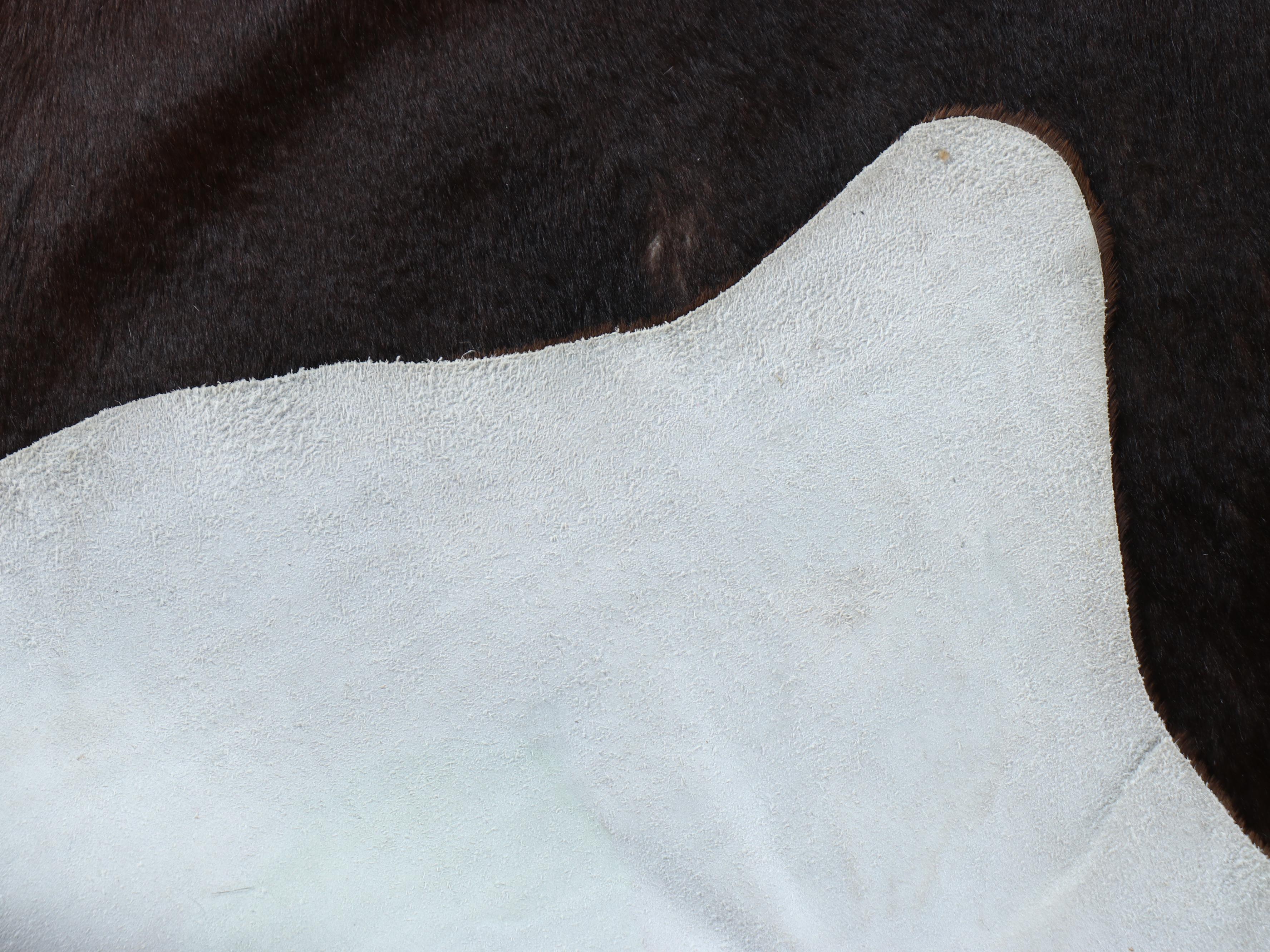 6'11 x 7'8 Cowhide Area Rug