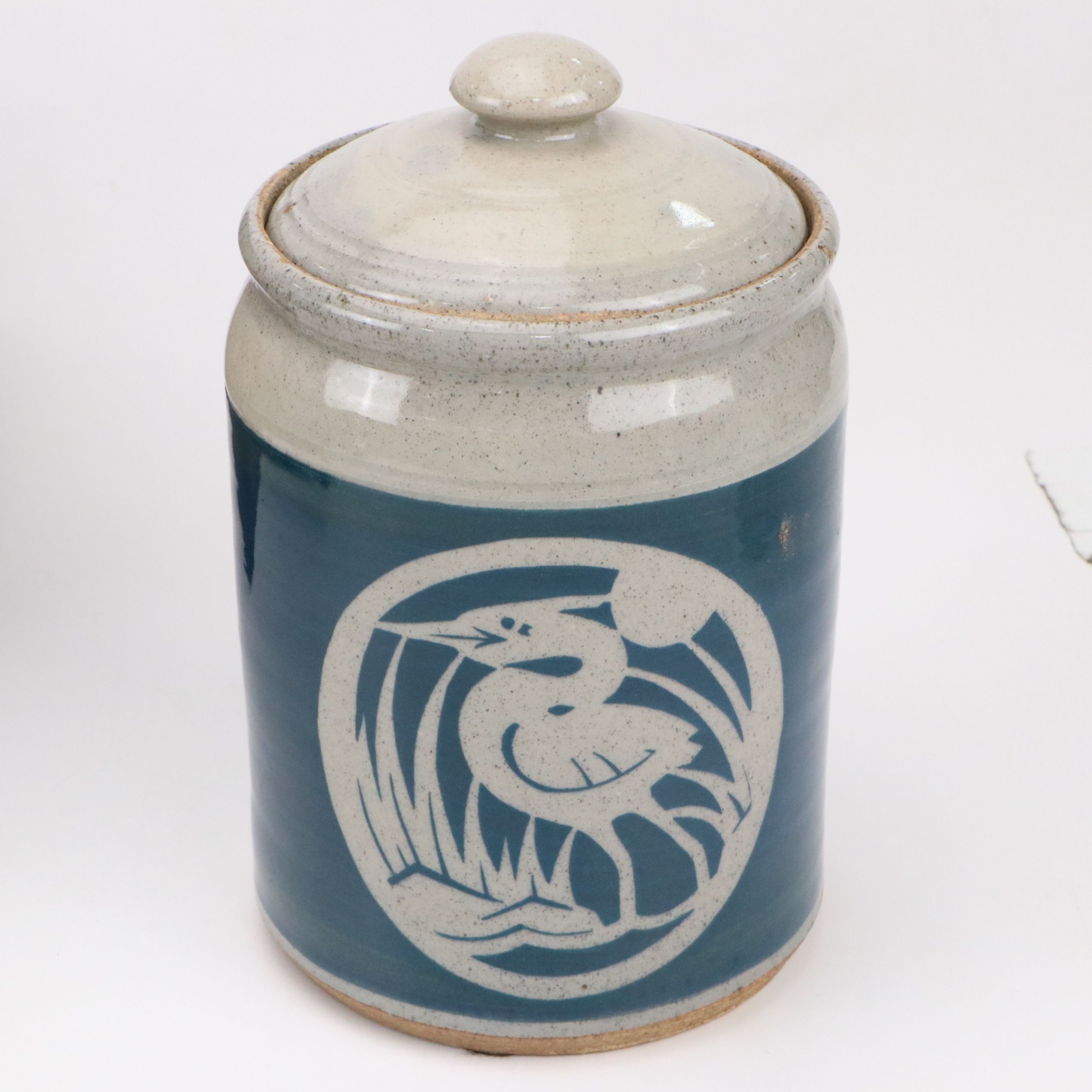 Victorian Style Flying Pendulum Clock with Other Boxes and Decor