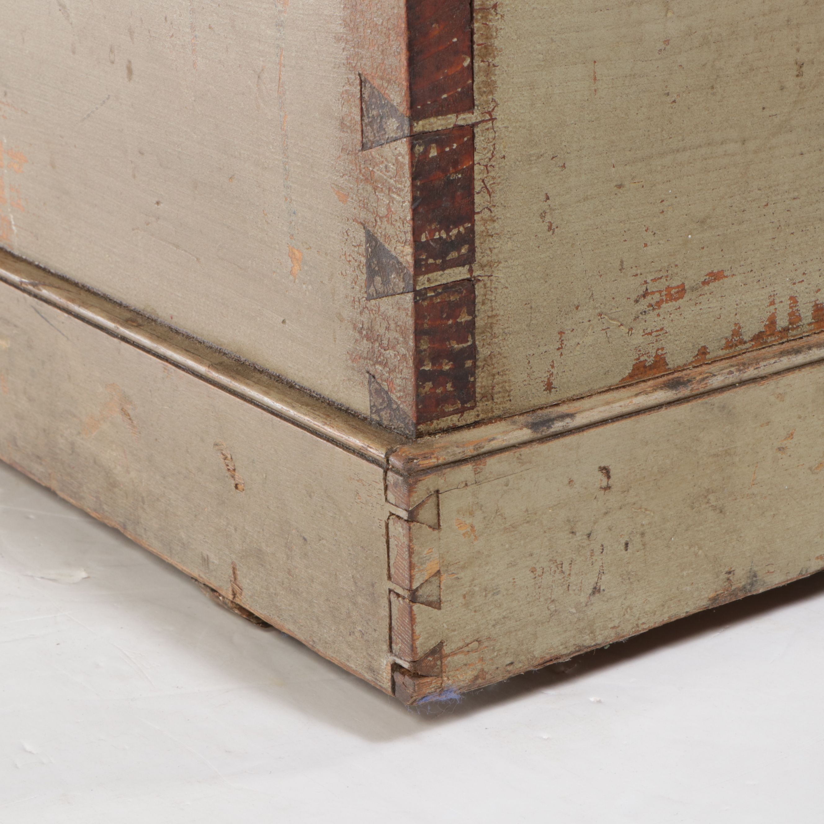 French Provincial Style Cedar Blanket Chest