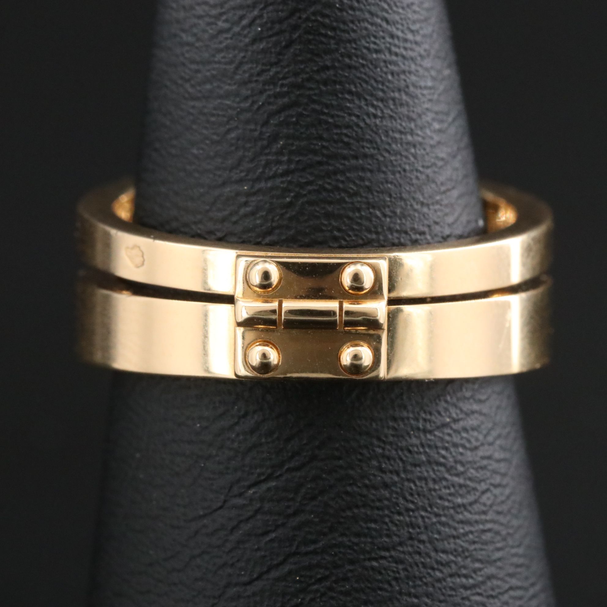 Louis Vuitton 18K Lockit Padlock Charm Ring