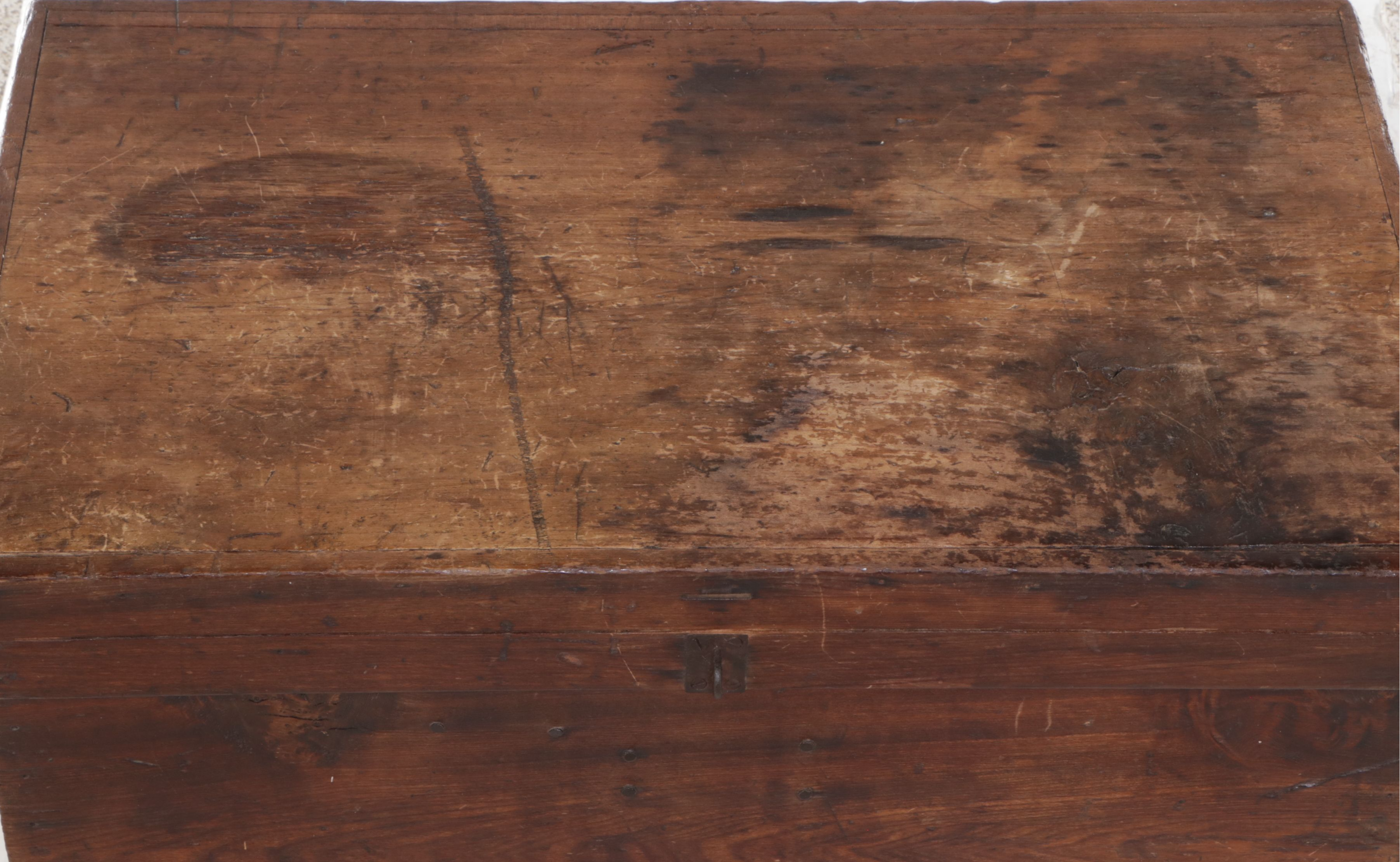 American Primitive Style Pine Chest