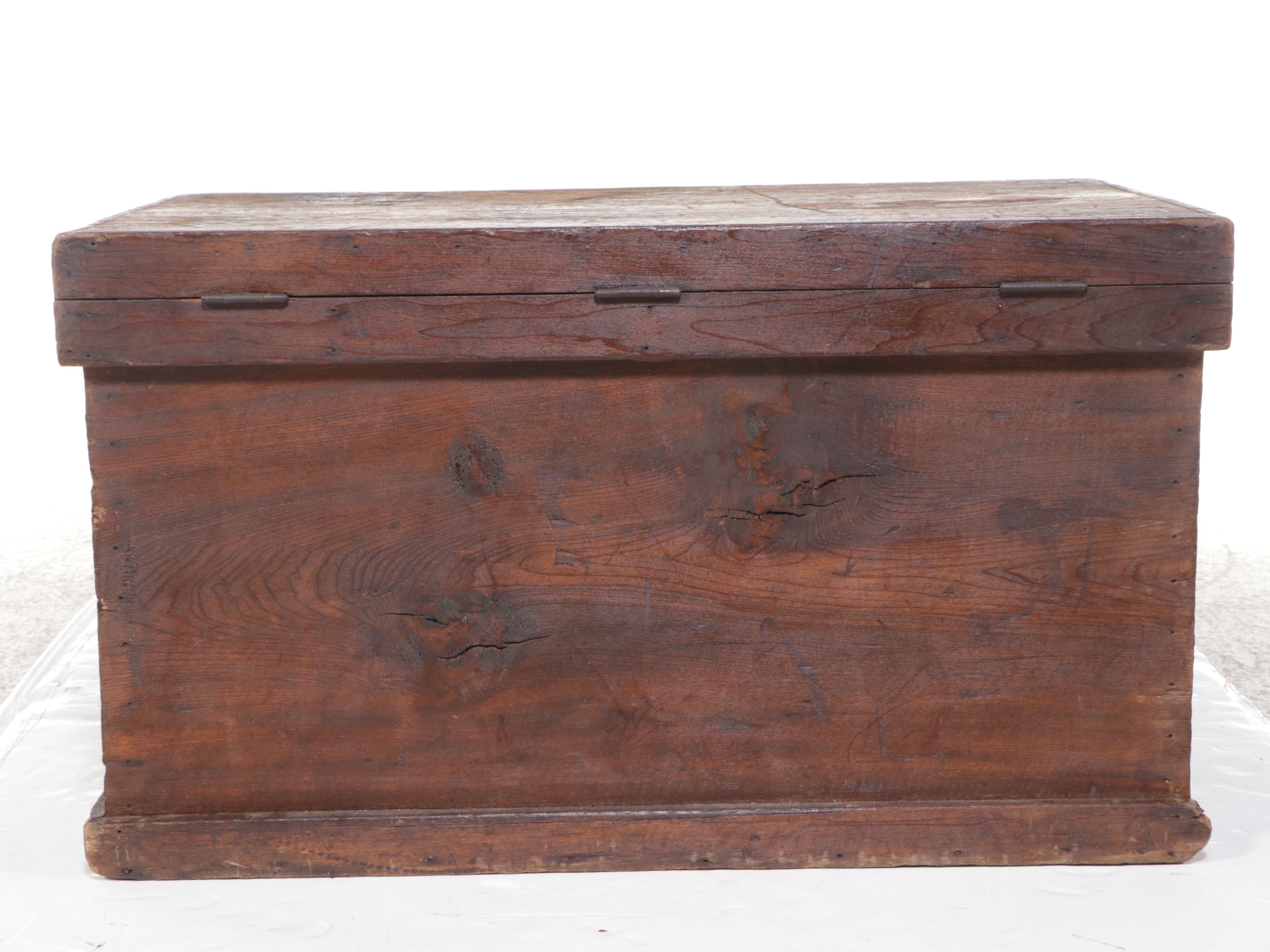American Primitive Style Pine Chest