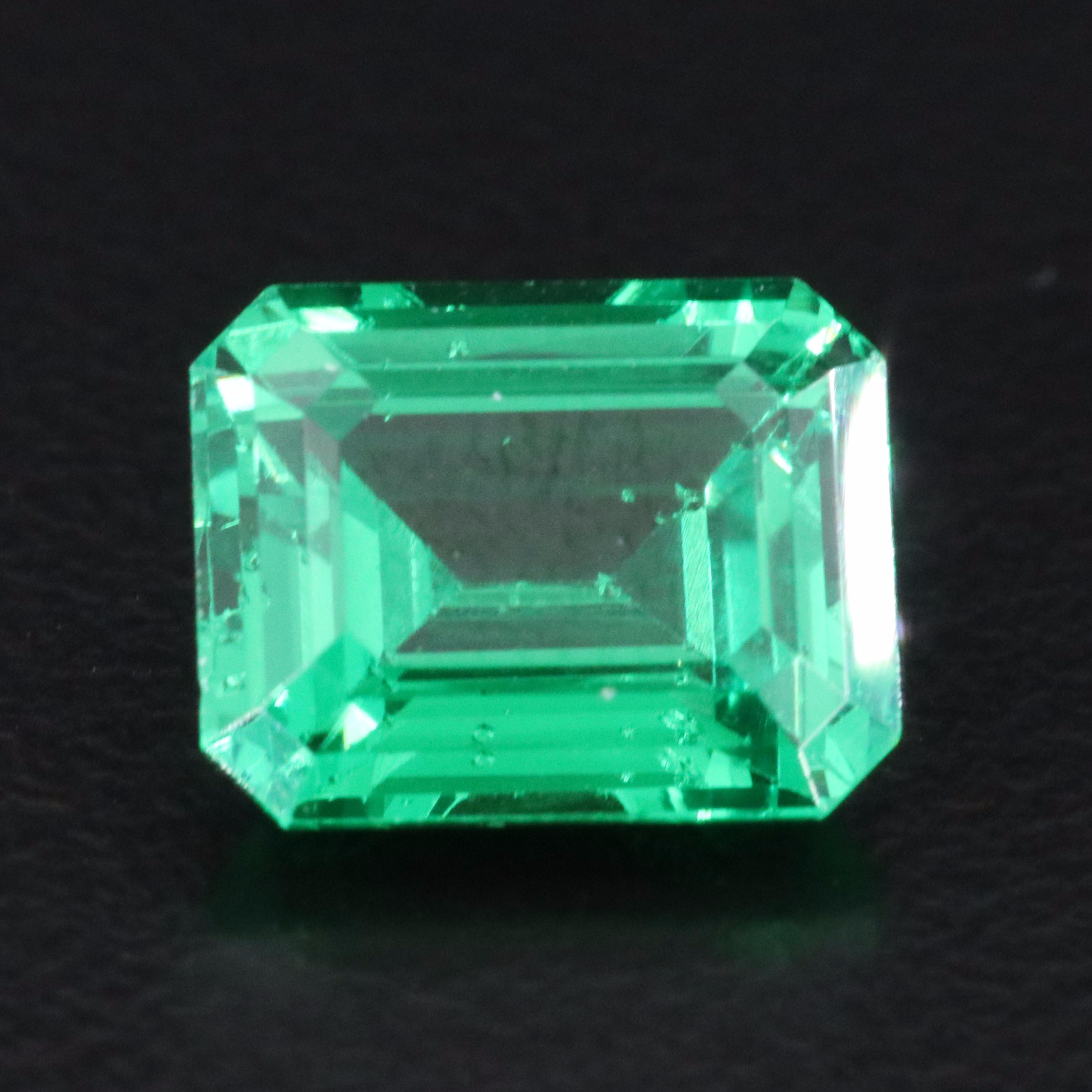 Loose 5.23 CT Lab Grown Emerald