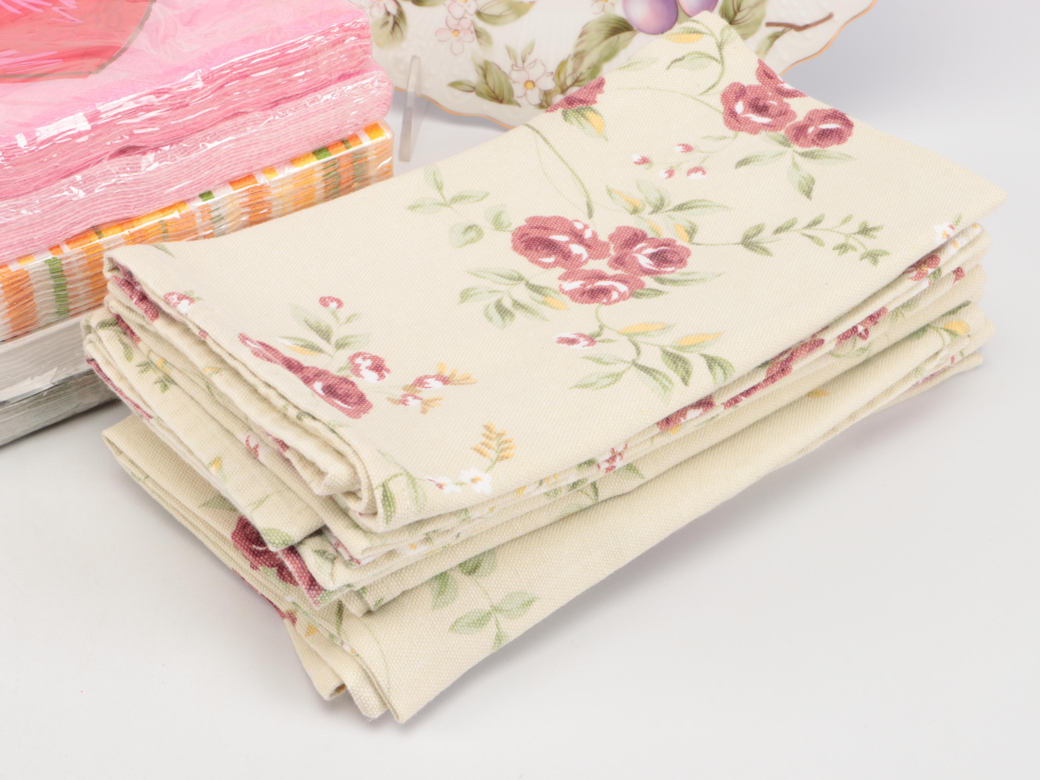 Seasonal and Other Table Linens and Accessories