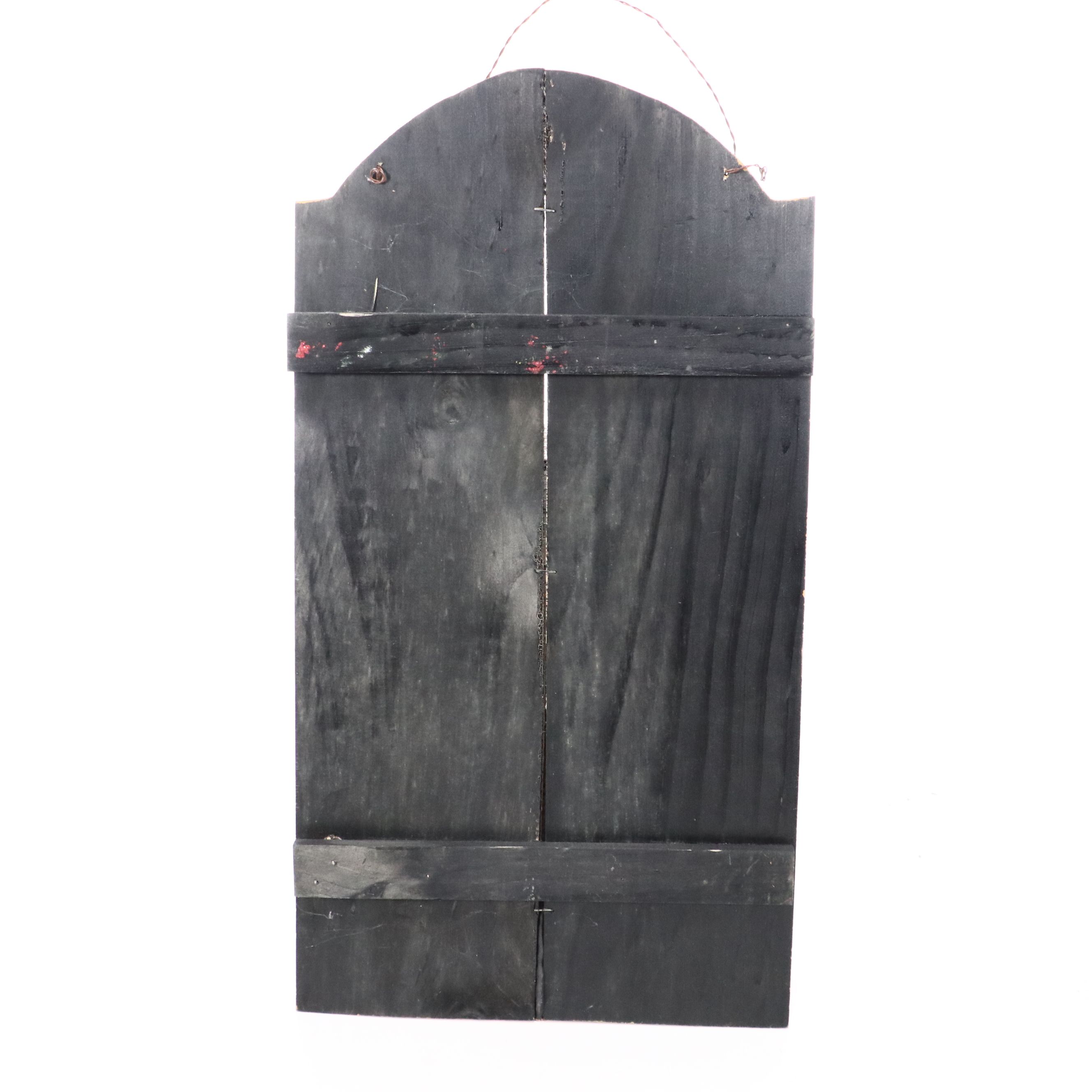 Direct International "Happy Halloween" Sign with More Halloween Décor