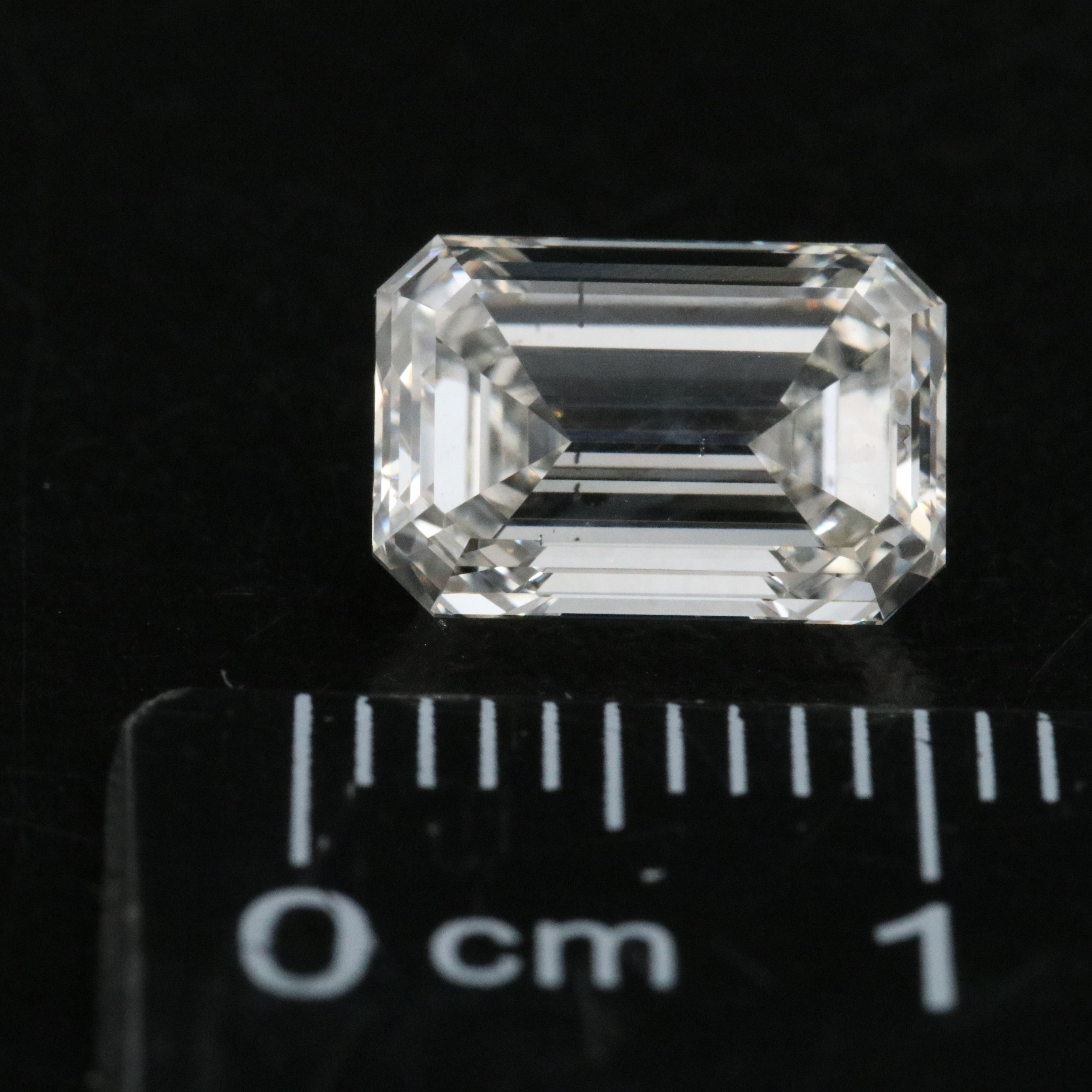 Loose 2.50 CT Lab Grown Diamond with IGI Report