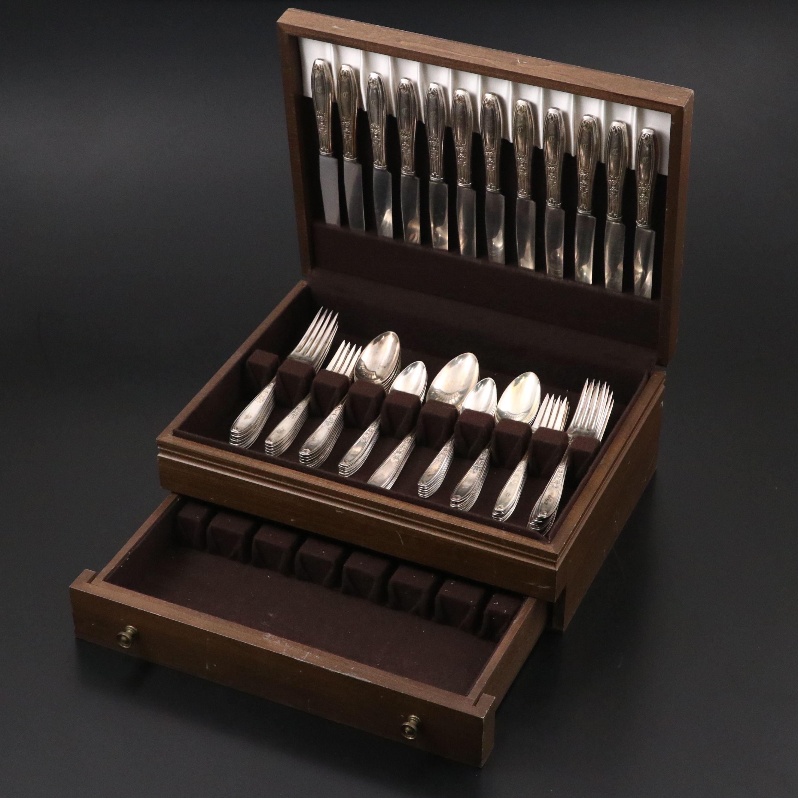 1847 Rogers Bros "Ambassador" Silver Plate Flatware Set