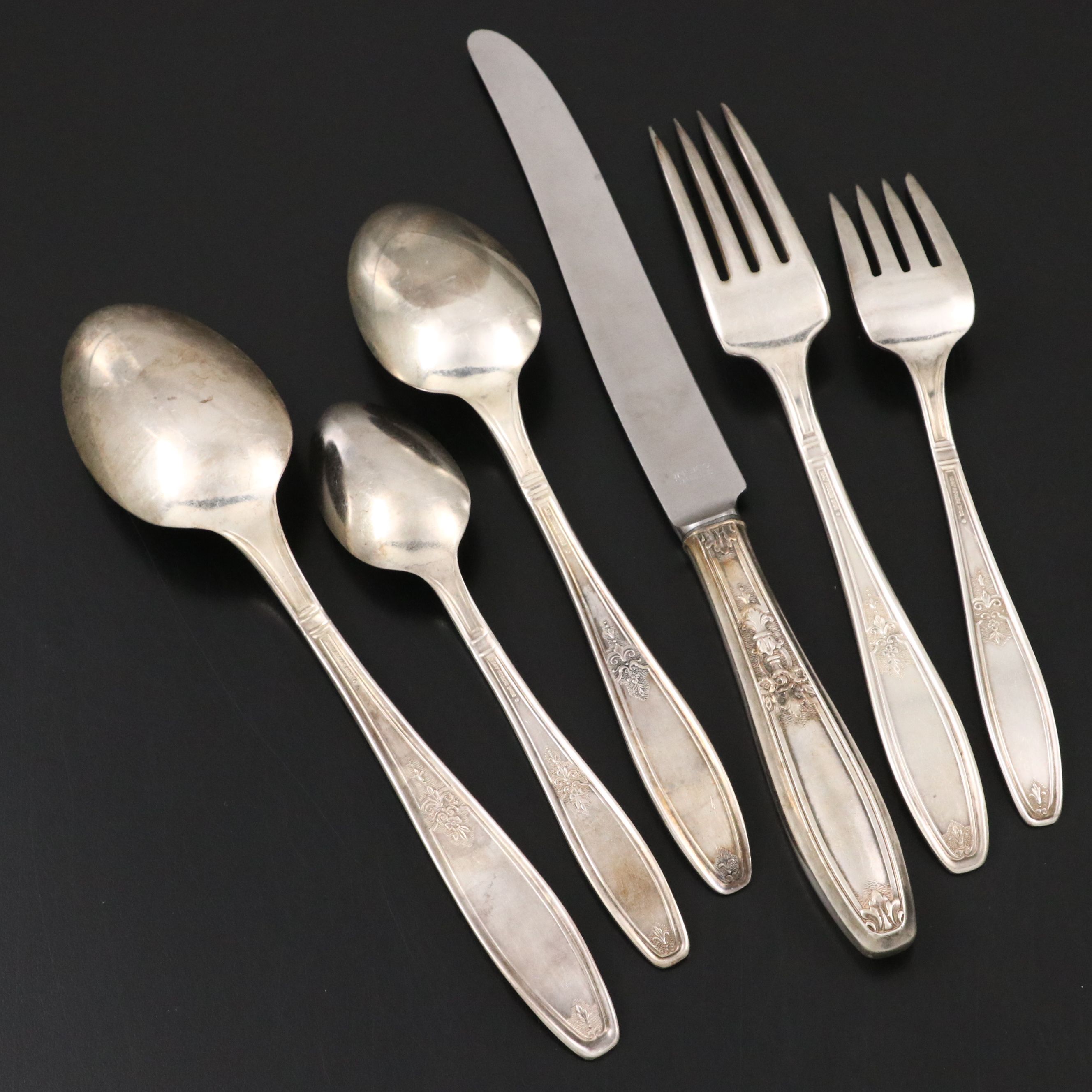 1847 Rogers Bros "Ambassador" Silver Plate Flatware Set