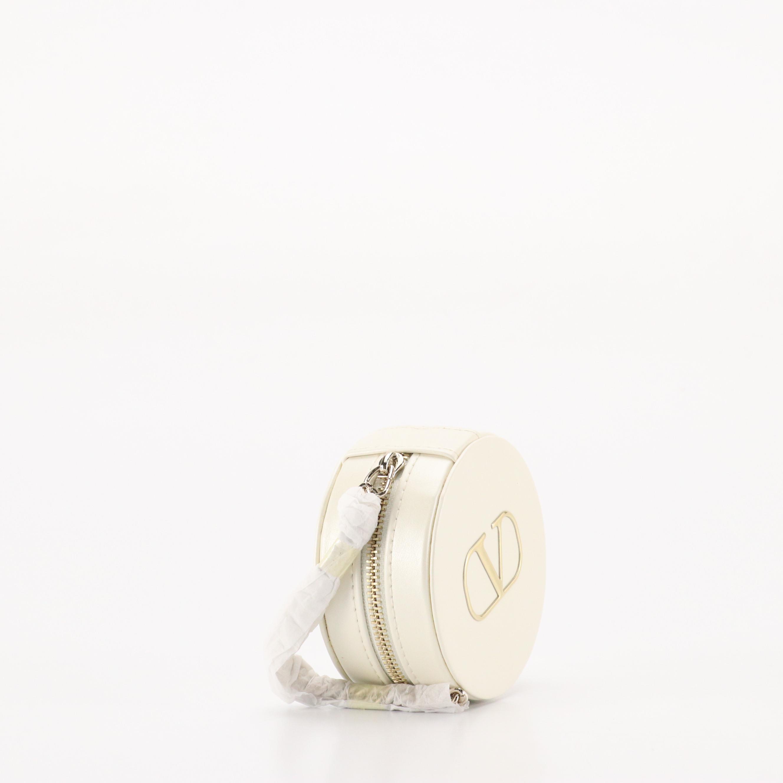 Valentino Beauty Promotional Go-Cushion Mini Round Zip Case