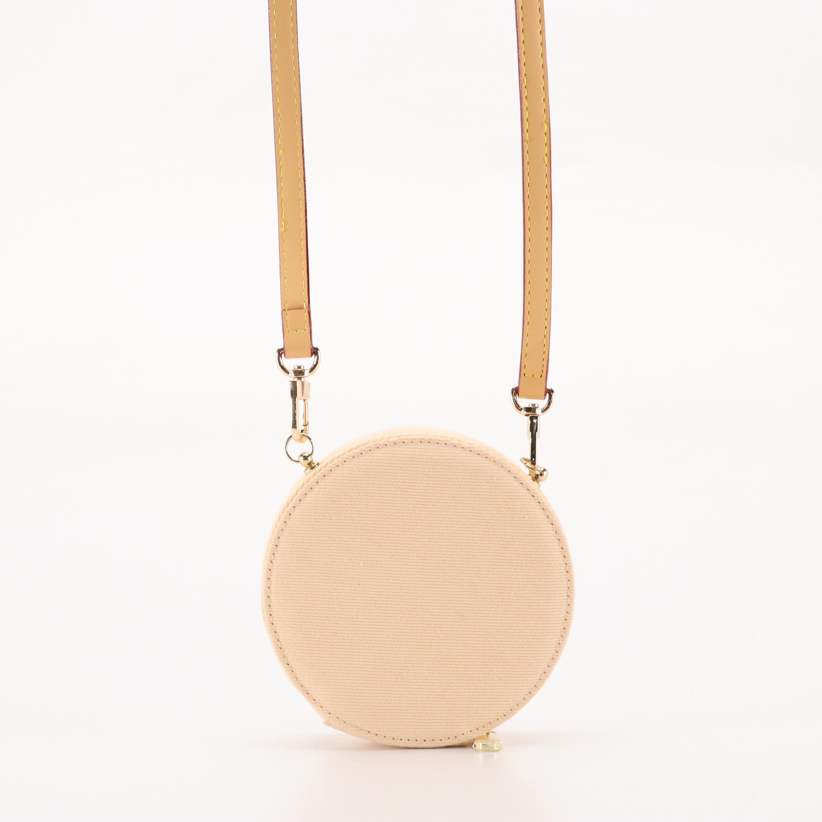 Burberry Goddess Promotional Zip-Around Case with Added Leather Strap